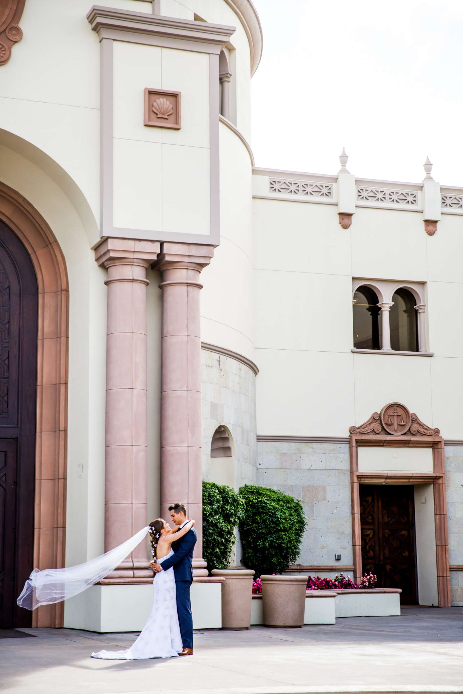 San Diego Central Library Wedding coordinated by Creative Affairs Inc, Alexandria and Daniel Wedding Photo #84 by True Photography
