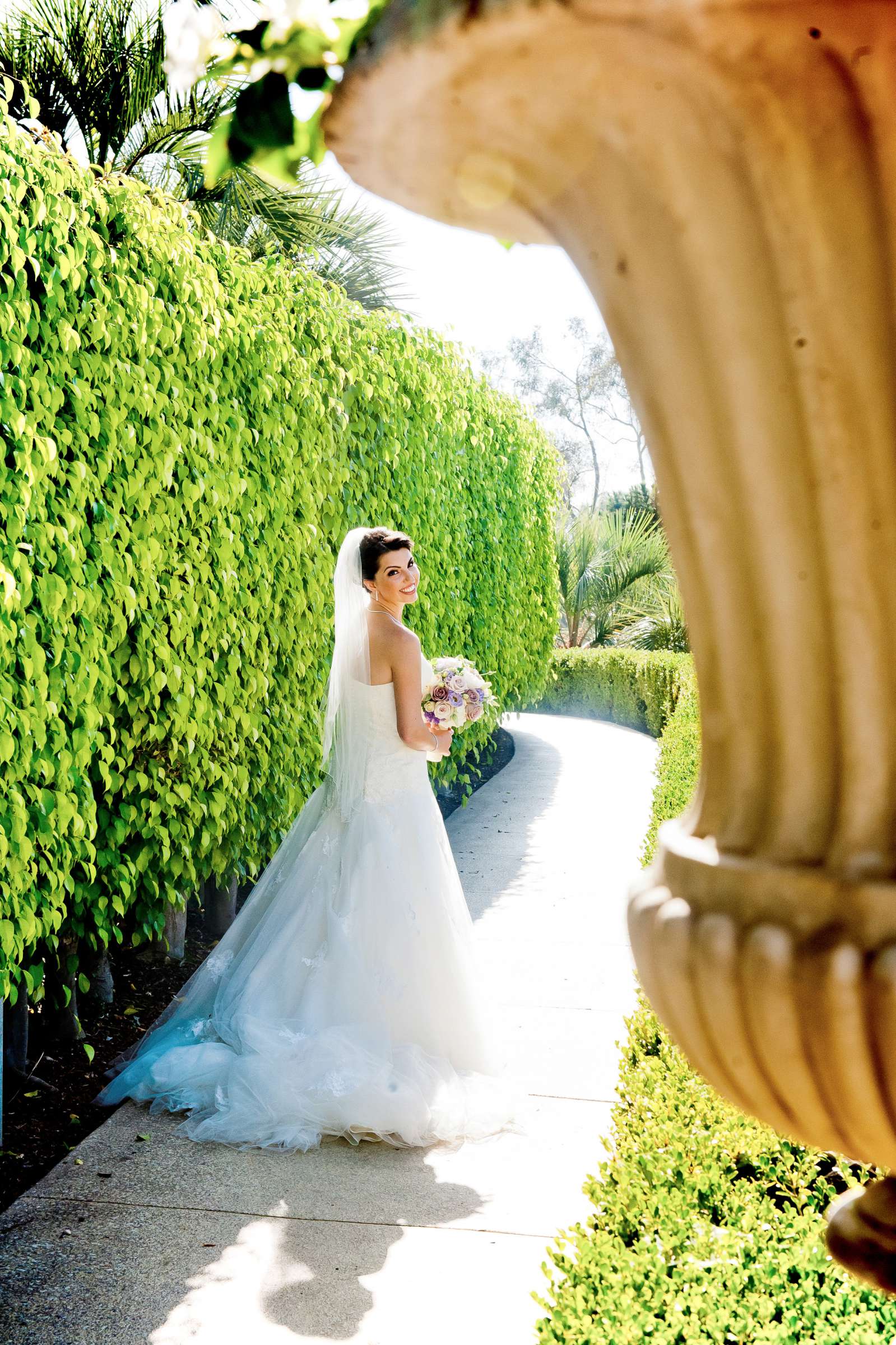 Hilton La Jolla Torrey Pines Wedding coordinated by Crown Weddings, Parisa and Kaveh Wedding Photo #352786 by True Photography