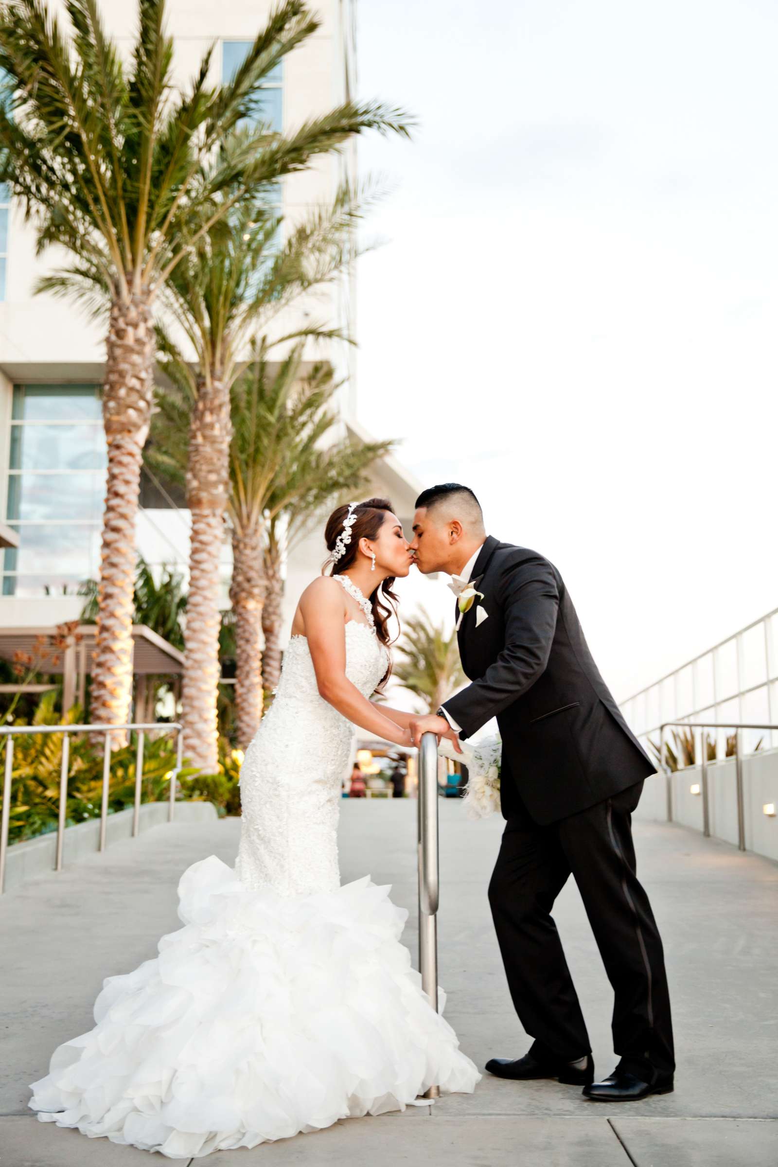 Hilton San Diego Bayfront Wedding coordinated by Wynn Austin Events, Caroline and Warren Wedding Photo #367926 by True Photography