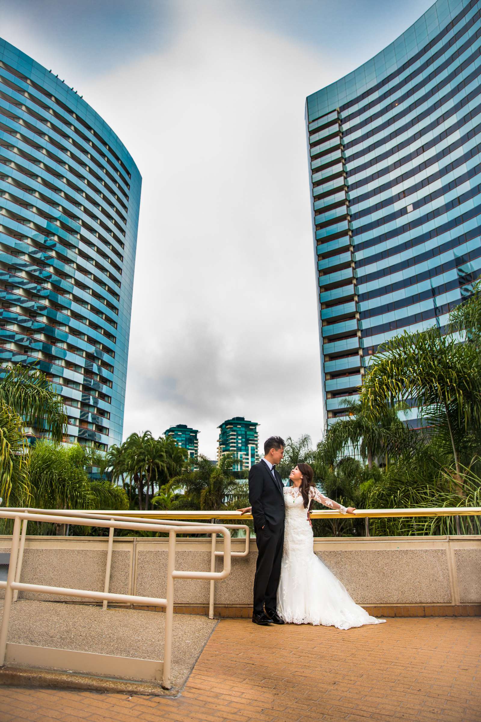 Marriott Marquis San Diego Marina Wedding coordinated by Michelle Elizabeth Events and Design, Minh and Jason Wedding Photo #69 by True Photography