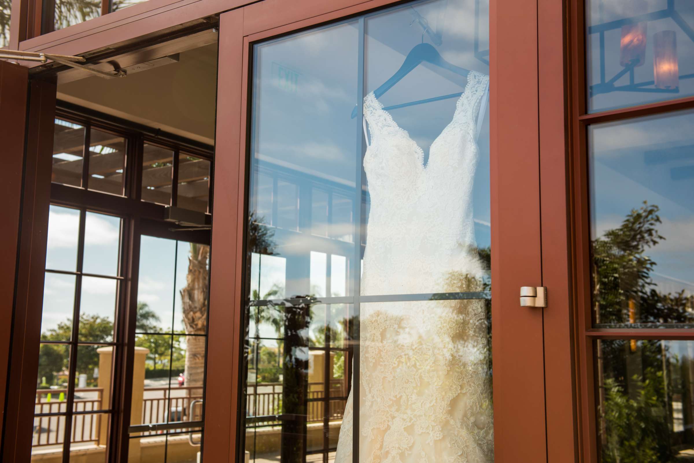 Sheraton Carlsbad Resort and Spa Wedding coordinated by Sweet Blossom Weddings, Tayla and Andrew Wedding Photo #479822 by True Photography