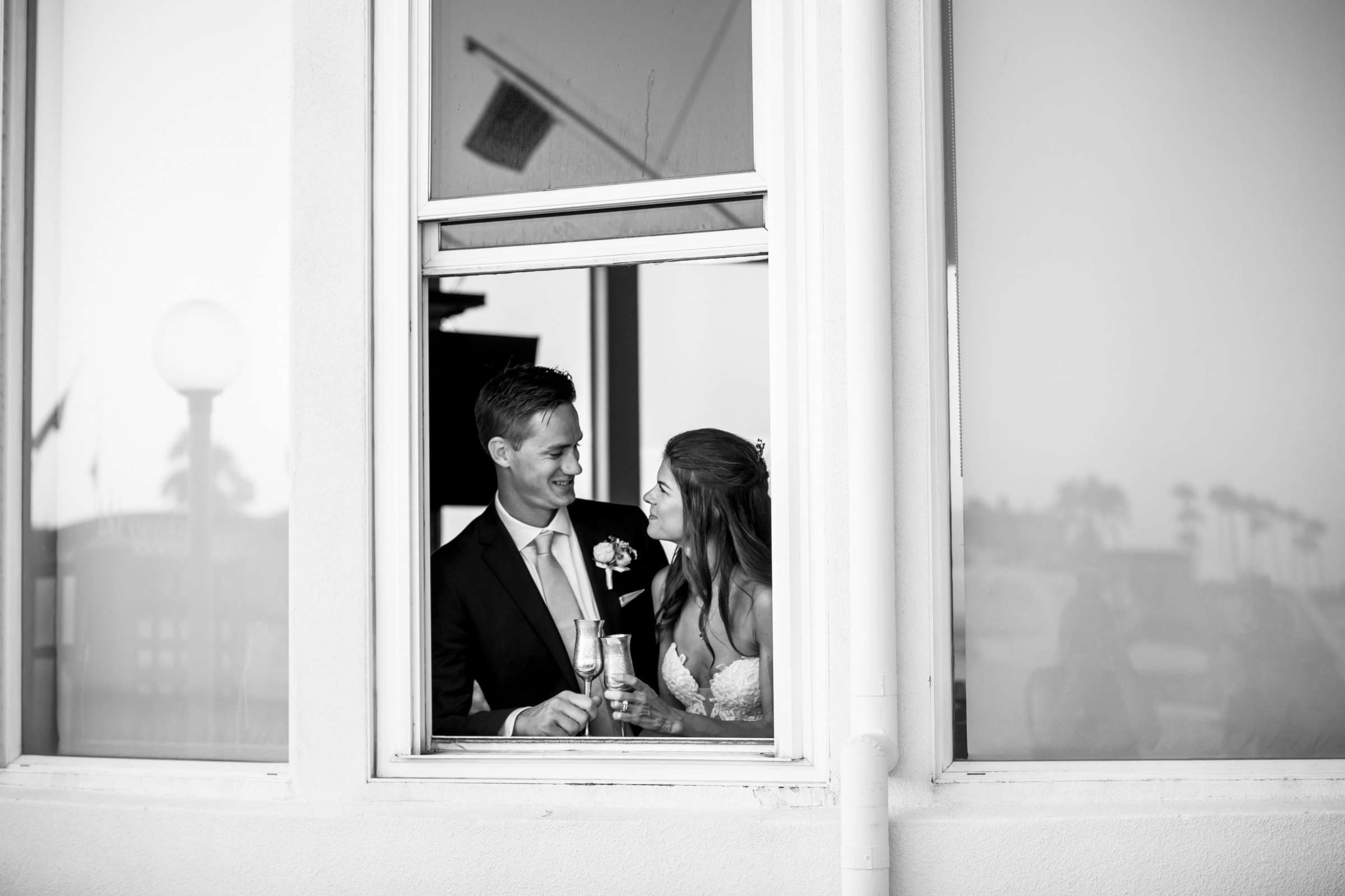 Coronado Cays Yacht Club Wedding coordinated by Creative Affairs Inc, Emily and Matt Wedding Photo #490255 by True Photography