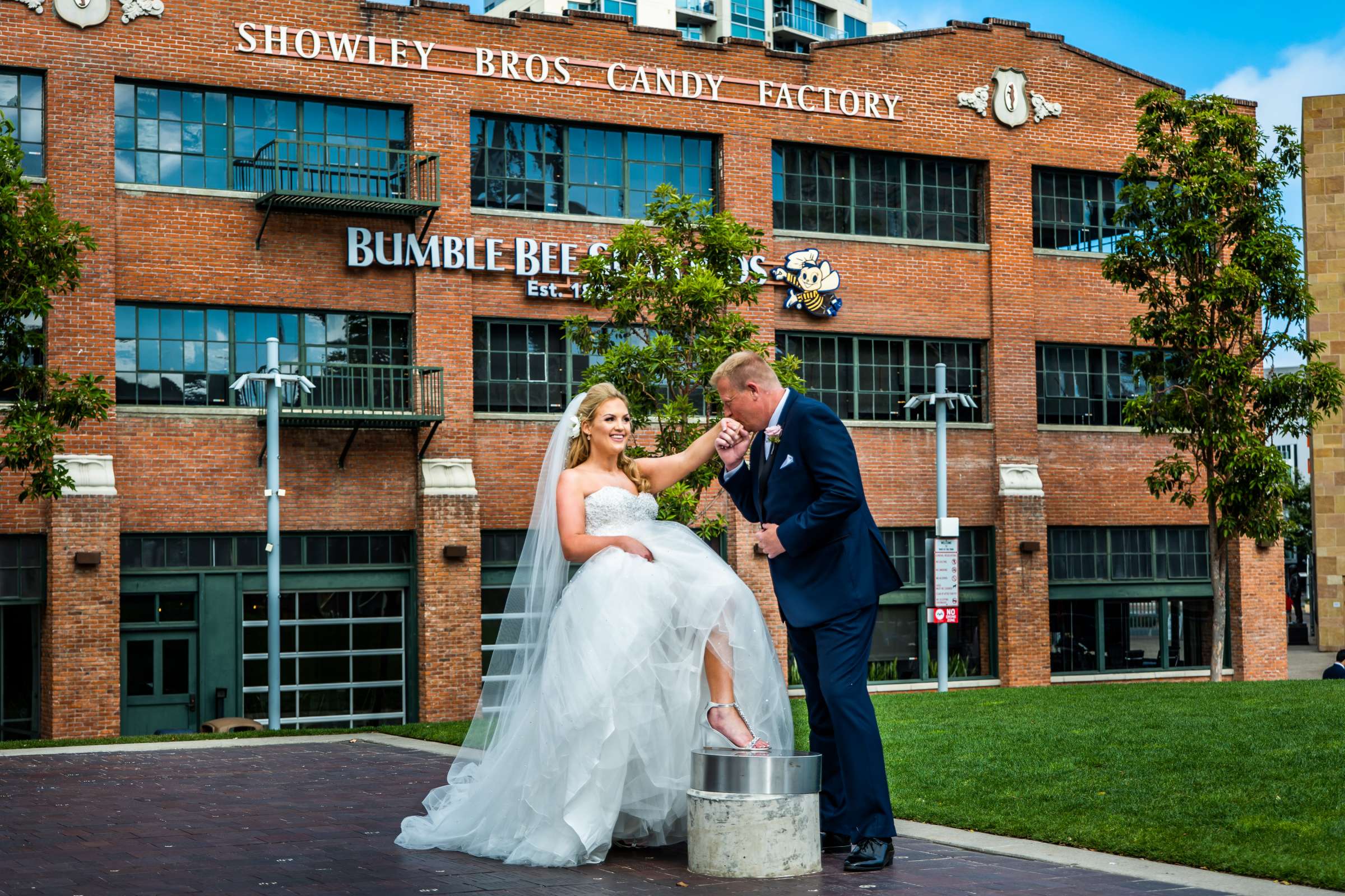 The Ultimate Skybox Wedding, Rachel and Jay Wedding Photo #545403 by True Photography