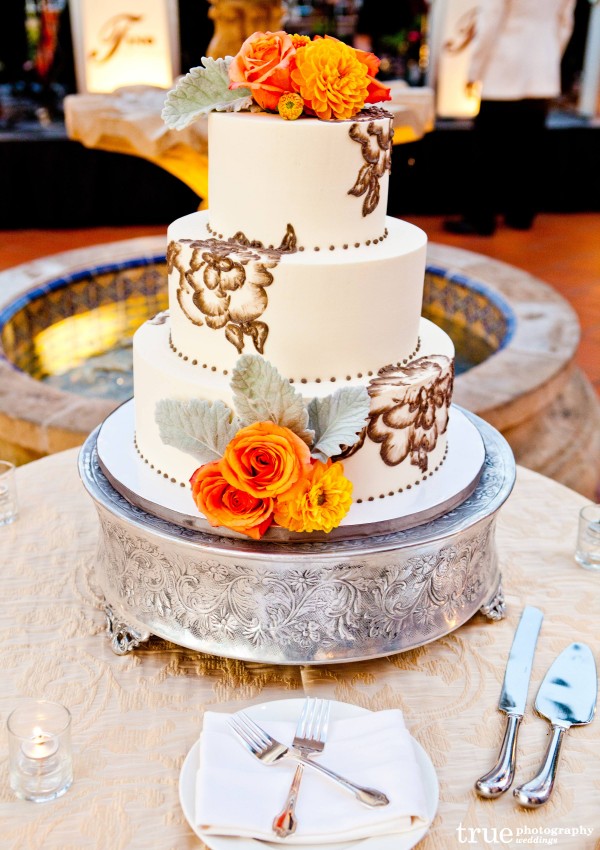 Floral Cake Design by Sweet Cheeks Baking Co 
