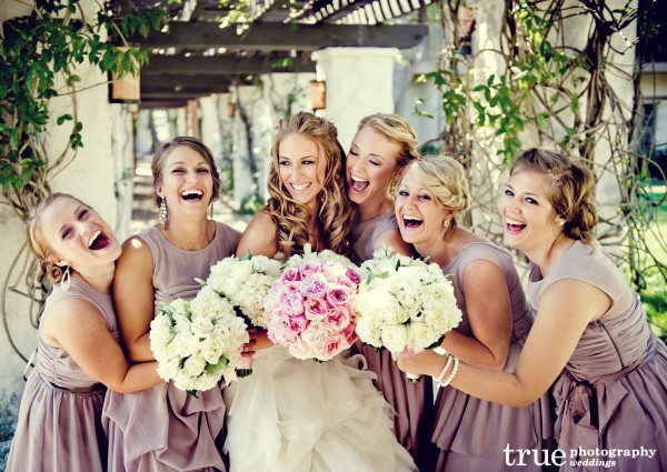 Bride-and-bridesmaids-wedding-bouquets-blush-and-pink