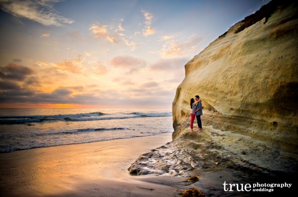 Engagement-Photos-in-Solana-Beach-San-Diego-