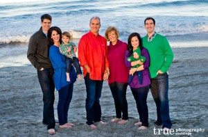 Family-Photo-shoot-for-holiday-cards