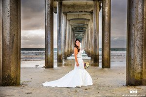 Bride photo at Scripps Pier