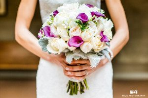 First Congregational Church of Los Angeles bride holding wedding bouquet