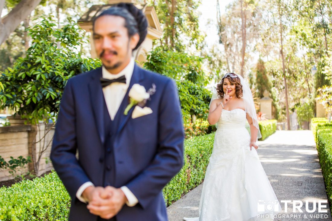 Stunning wedding first look photo shoot moment captured by expert San Diego photographer from True Photography