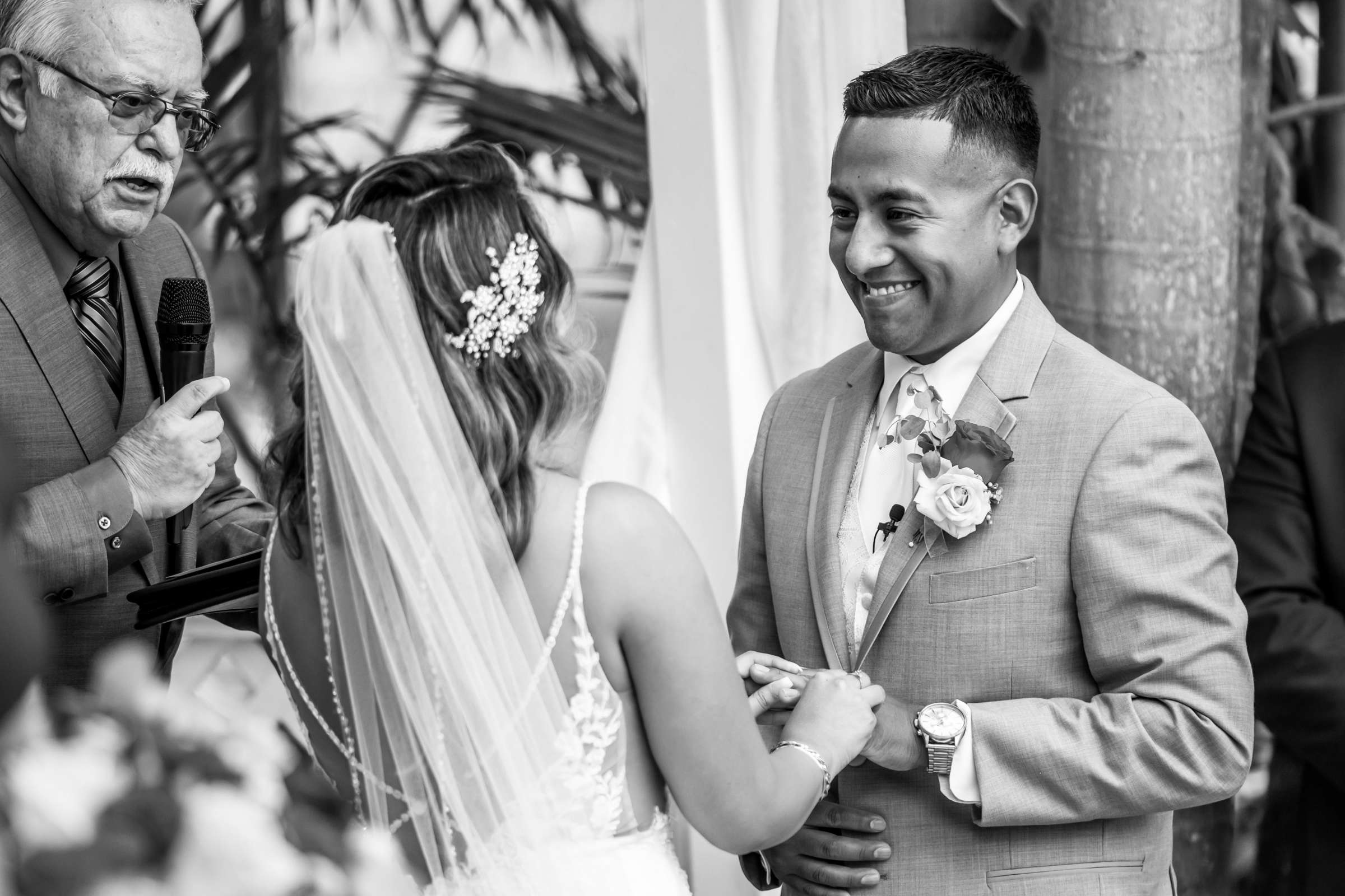 Bahia Hotel Wedding, Cynthia and Jose Wedding Photo #18 by True Photography
