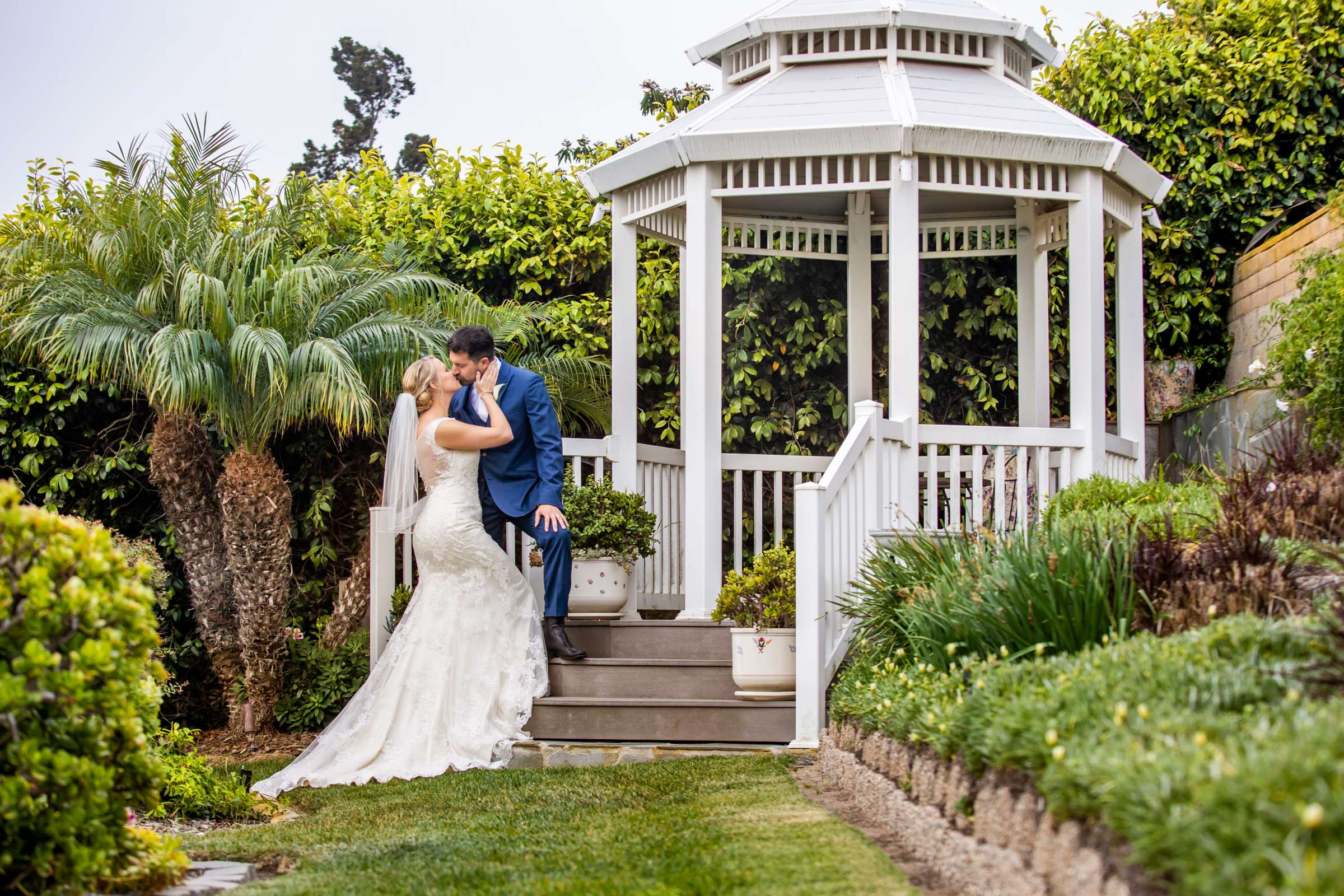 Courtyard by Marriott San Diego Airport/Liberty Station Wedding, Victoria and Aaron Wedding Photo #4 by True Photography