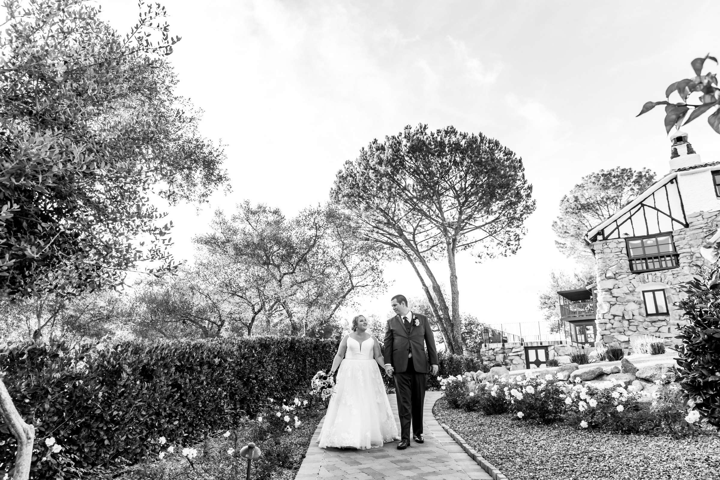 Mt Woodson Castle Wedding, Michelle and Sean Wedding Photo #15 by True Photography