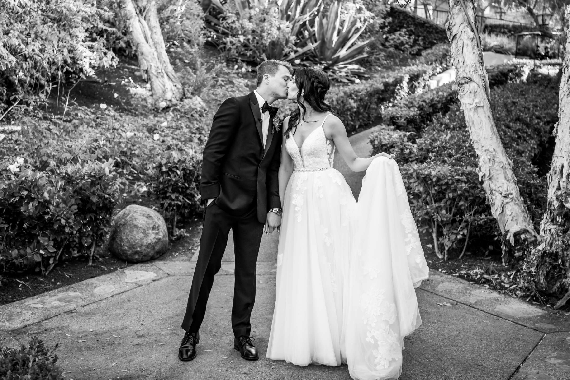 Rancho Bernardo Inn Wedding coordinated by Sweet Blossom Weddings, Gracie and Dan Wedding Photo #20 by True Photography