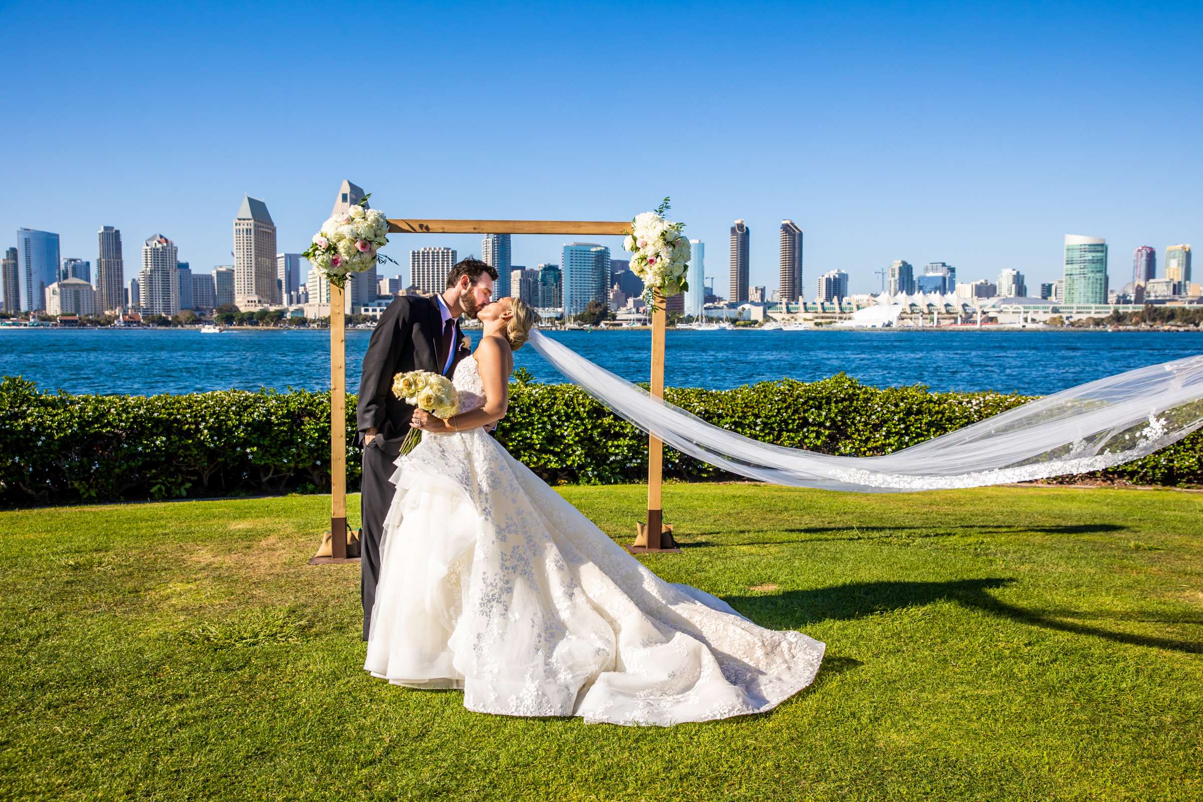 The University Club Atop Symphony Towers Wedding coordinated by Paper Jewels Events, Katelin and Rj Wedding Photo #15 by True Photography