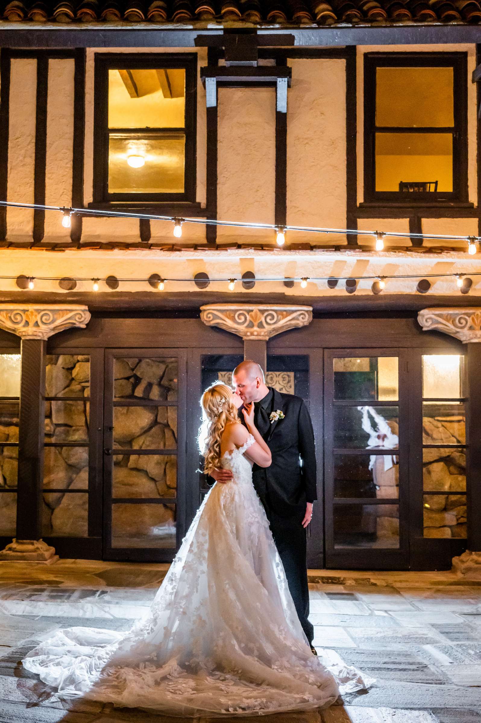 Mt Woodson Castle Wedding, Tisa and Robert Wedding Photo #11 by True Photography