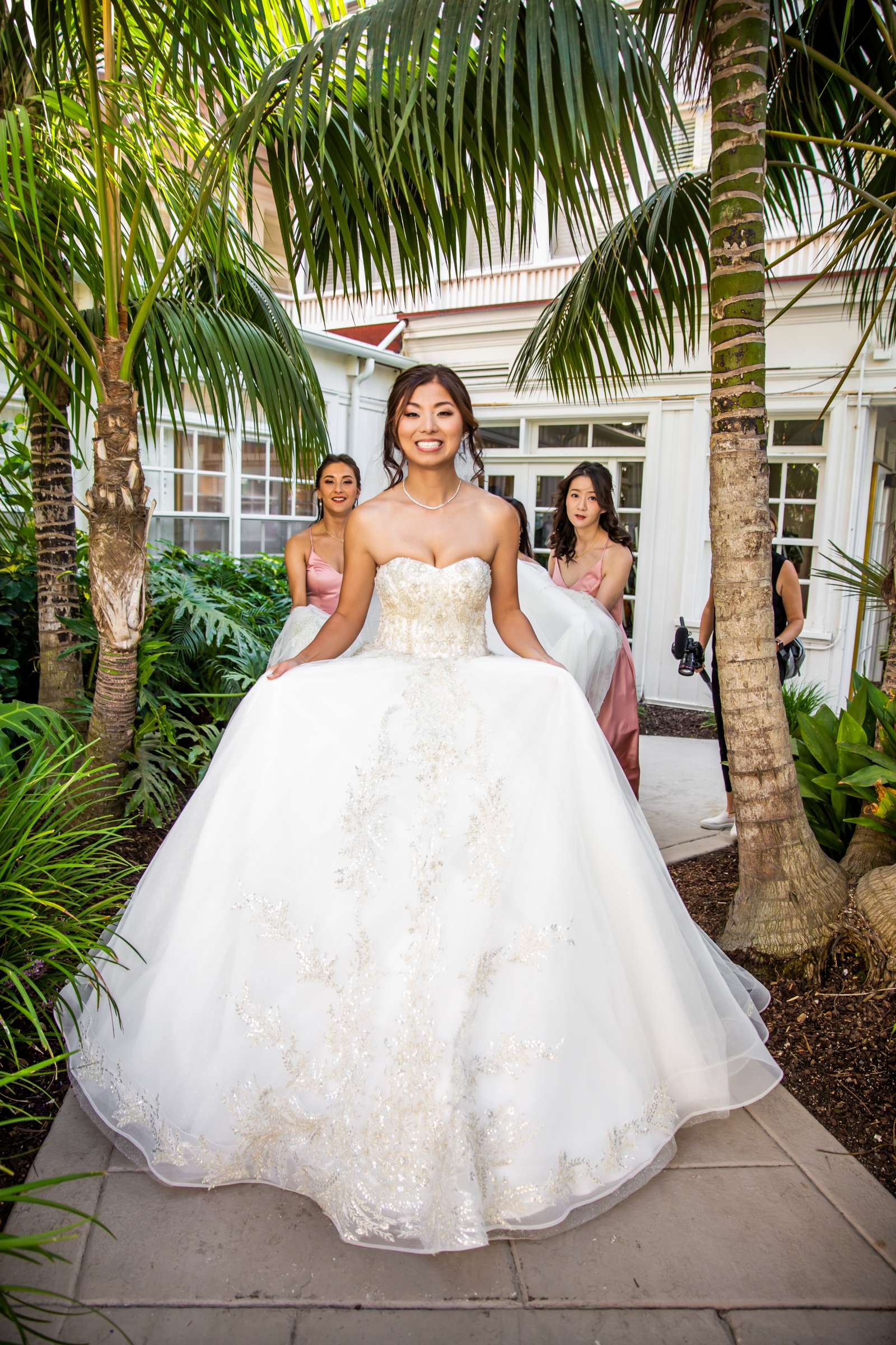Hotel Del Coronado Wedding, Grace and Garrison Wedding Photo #10 by True Photography