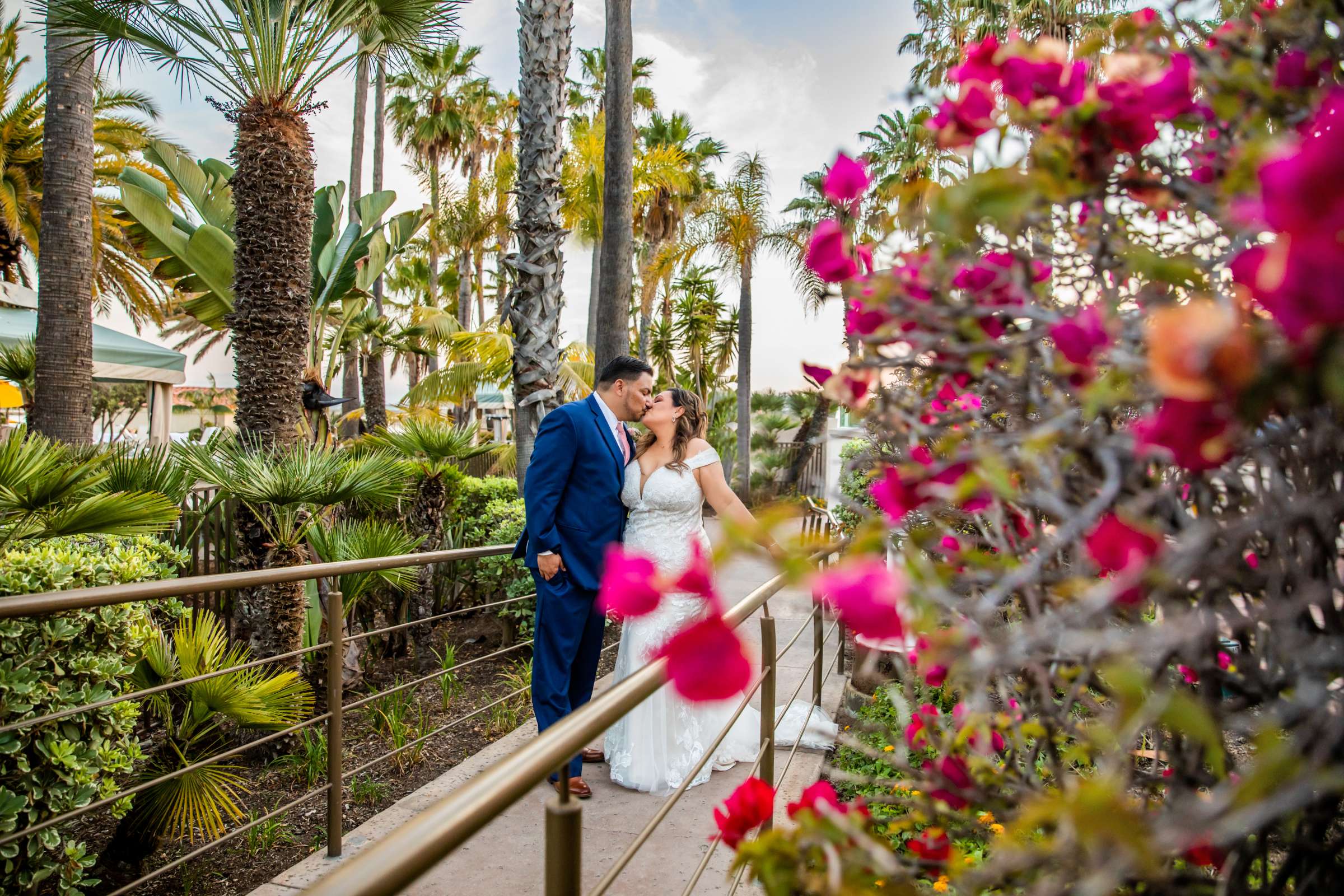 San Diego Mission Bay Resort Wedding coordinated by Elements of Style, Stefanie and Raymond Wedding Photo #3 by True Photography