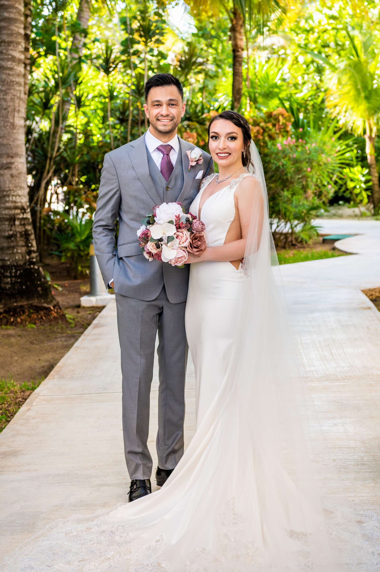 Excellence Playa Mujeres Wedding, Kelsey and Michael Wedding Photo #4 by True Photography