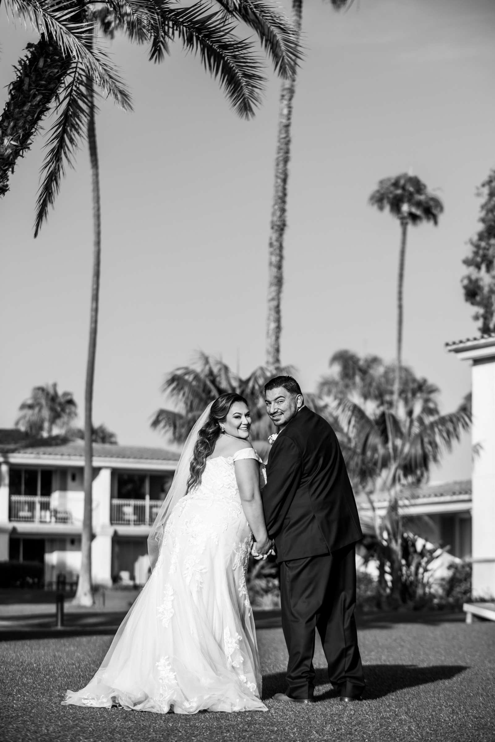 San Diego Mission Bay Resort Wedding coordinated by Elements of Style, Stefanie and Raymond Wedding Photo #65 by True Photography