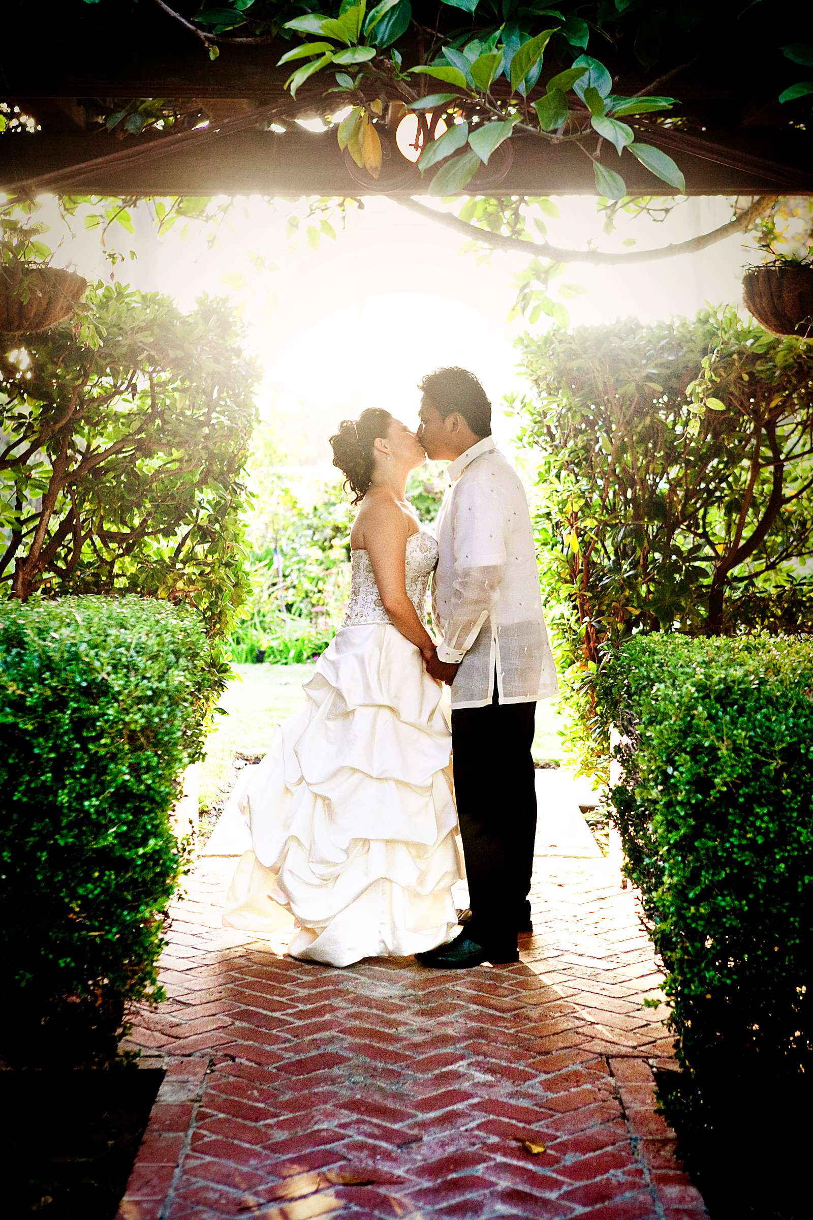 La Jolla Woman's Club Wedding, Desiree and Alonto Wedding Photo #3 by True Photography