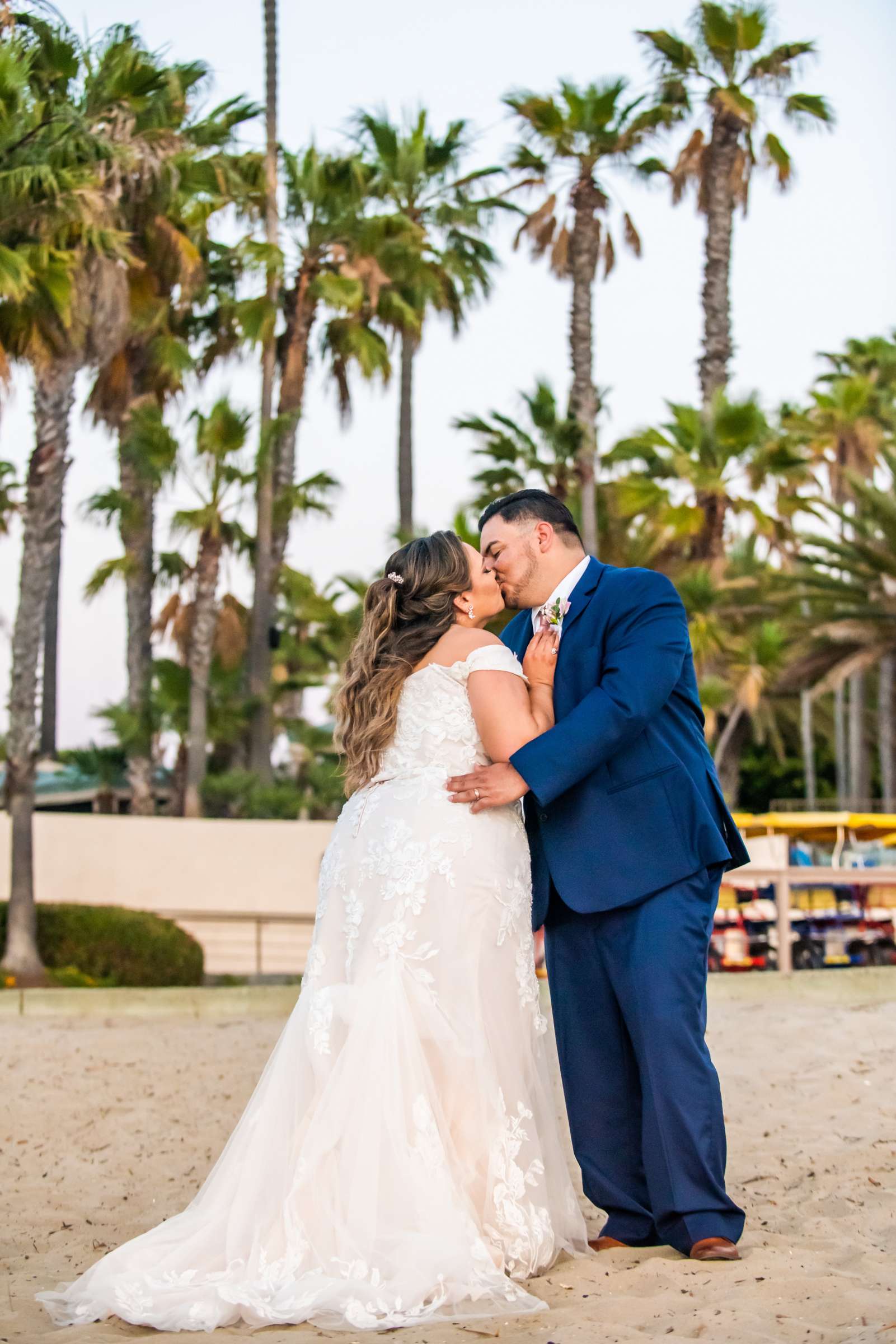 San Diego Mission Bay Resort Wedding coordinated by Elements of Style, Stefanie and Raymond Wedding Photo #81 by True Photography