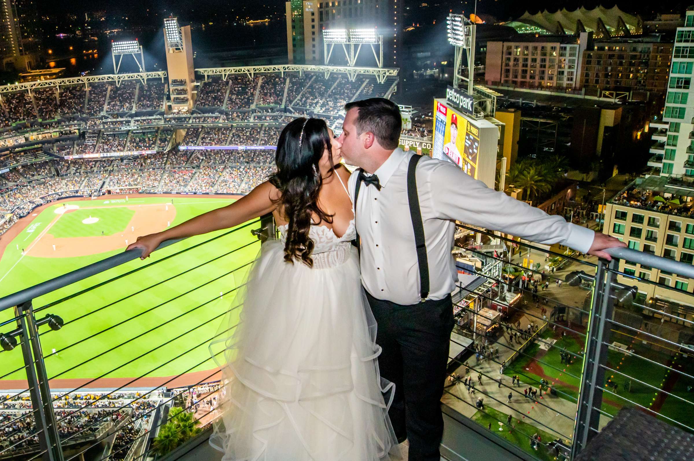 The Ultimate Skybox Wedding, Lina and Matthew Wedding Photo #25 by True Photography