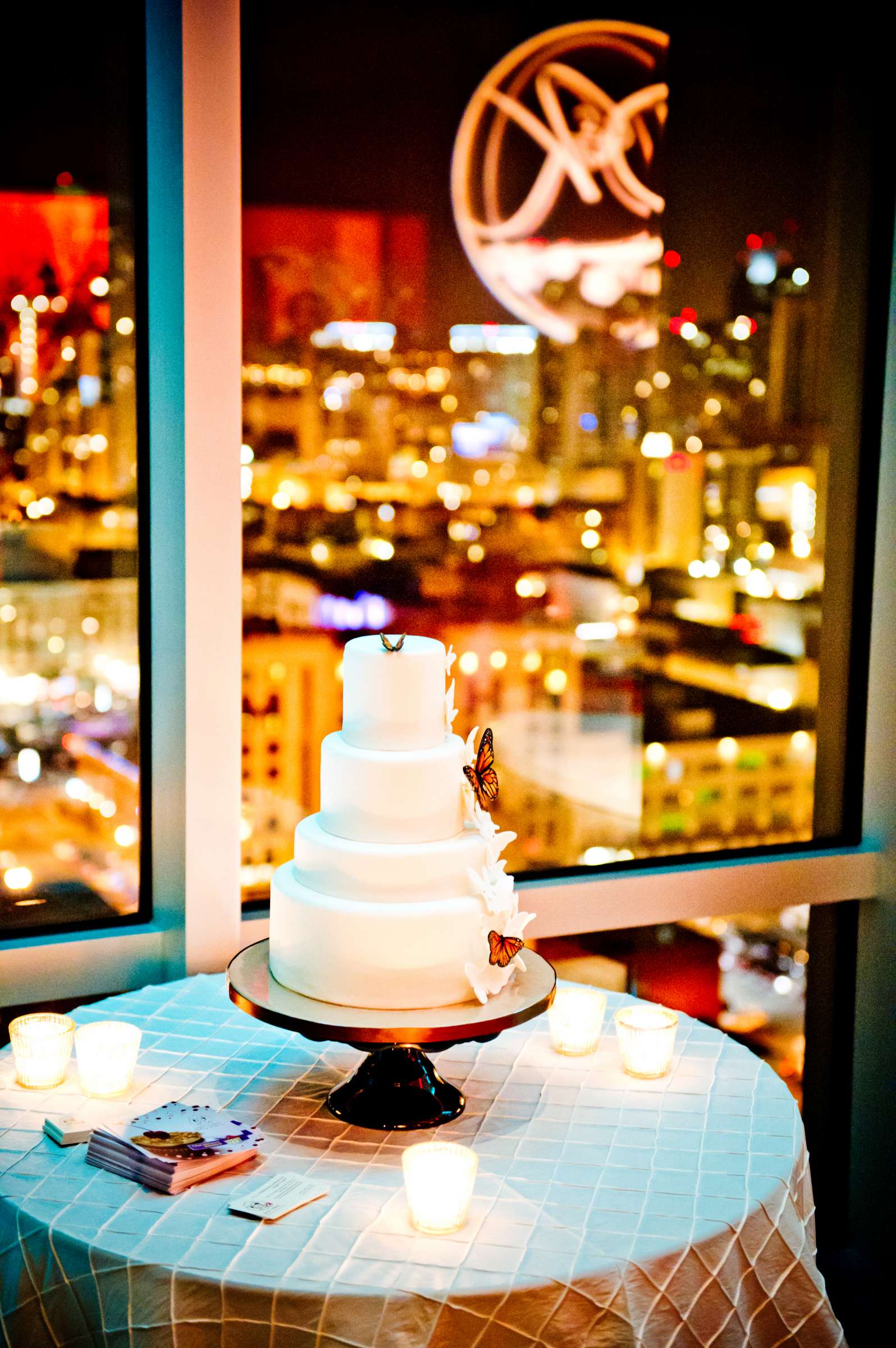 The Ultimate Skybox Wedding coordinated by Creative Affairs Inc, Open House Wedding Photo #13 by True Photography