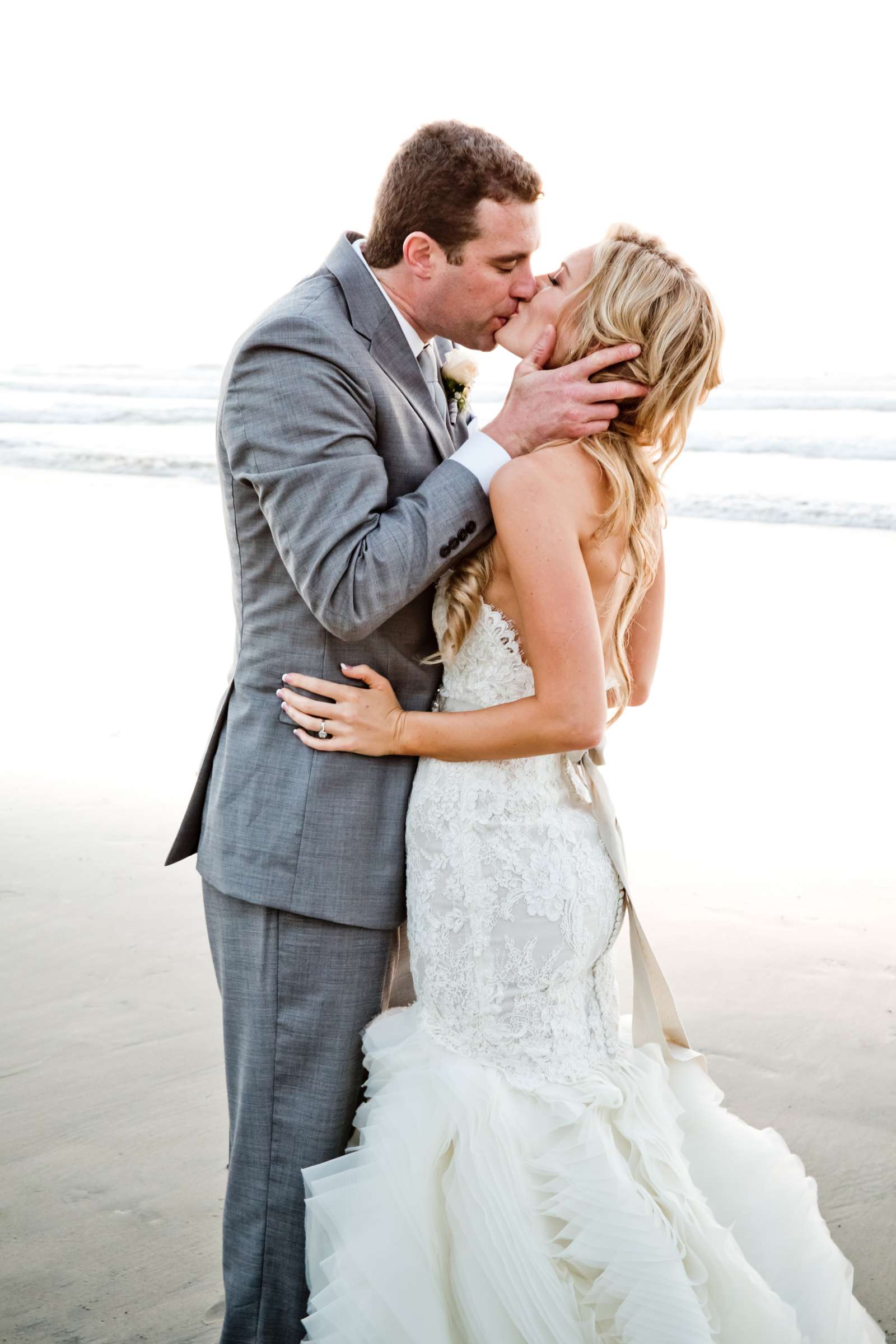Scripps Seaside Forum Wedding, Cassie and Rob Wedding Photo #3 by True Photography