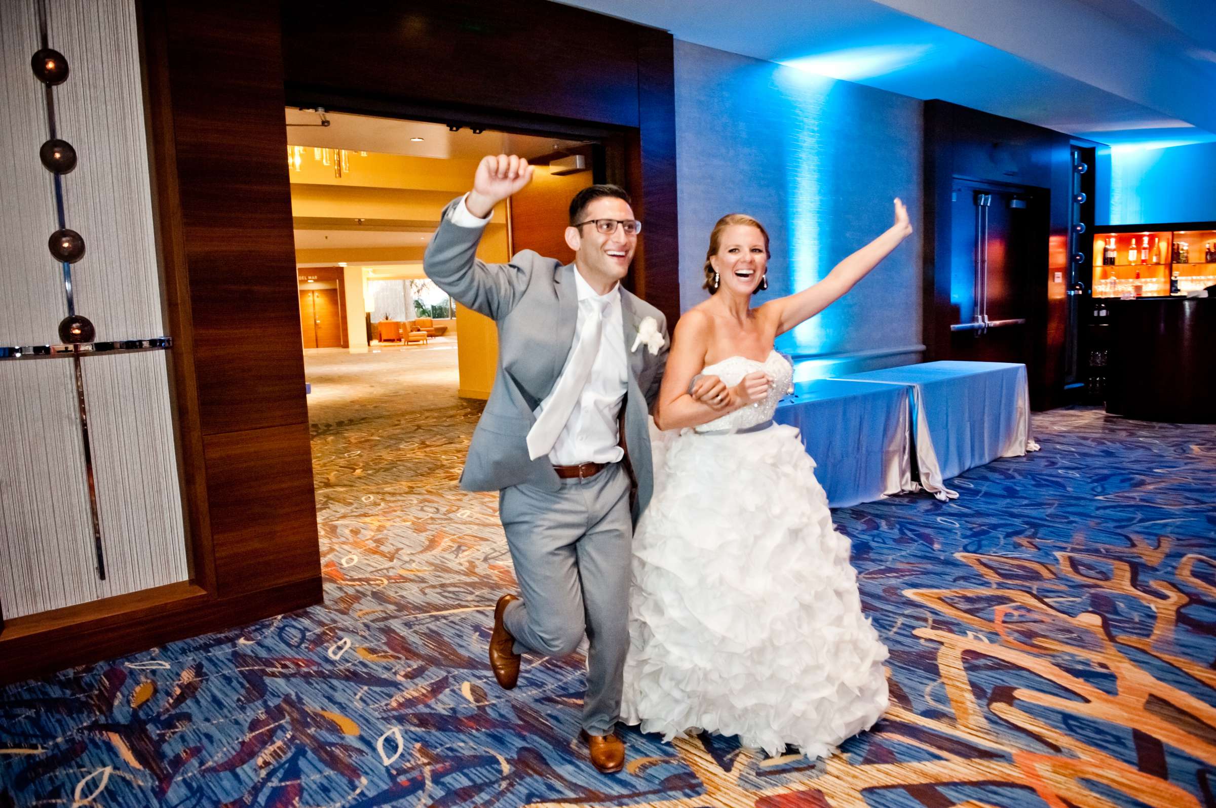 Marriott Marquis San Diego Marina Wedding coordinated by Victoria Weddings & Events, Rachel and Efrem Wedding Photo #123567 by True Photography