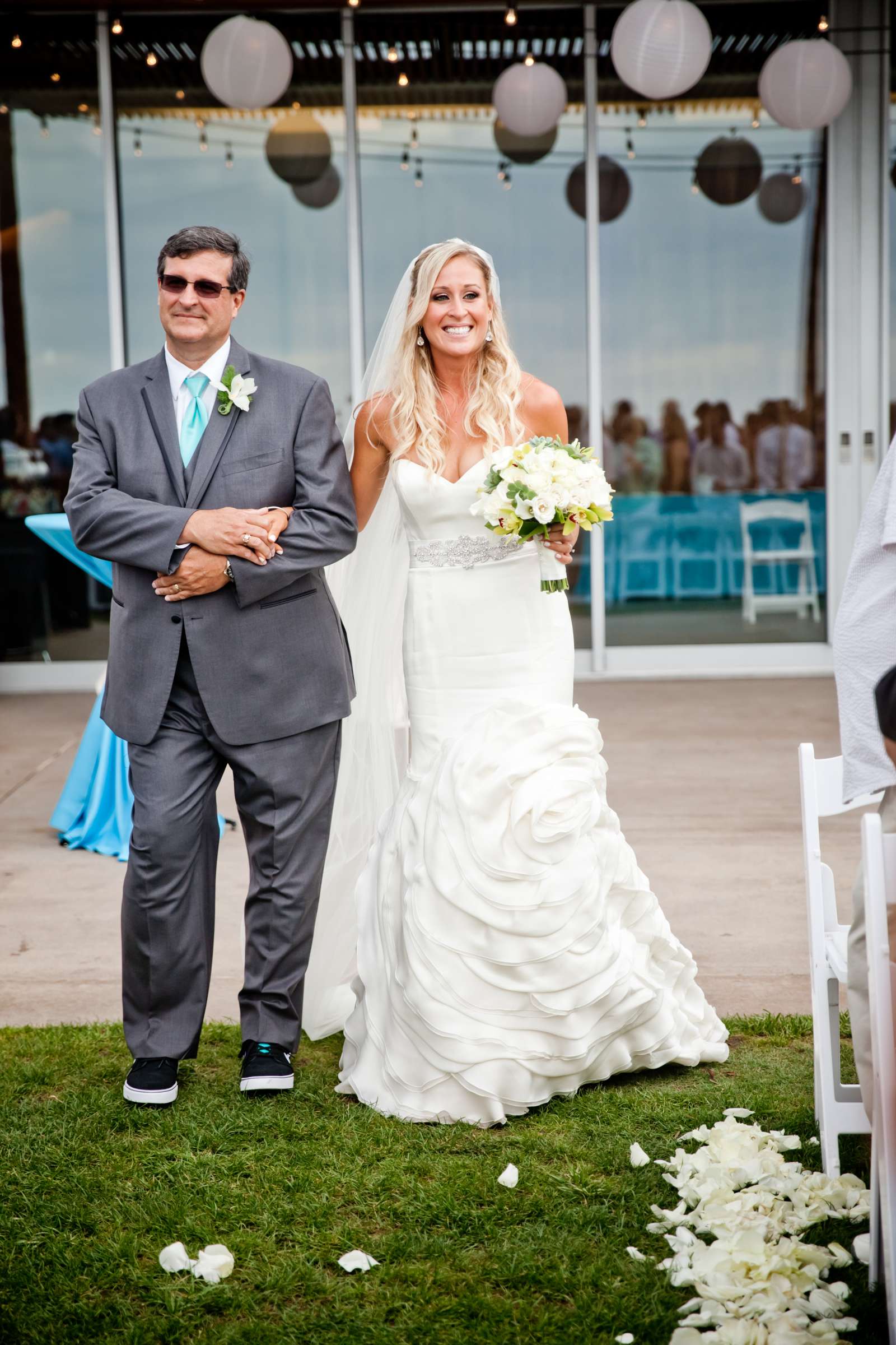 Scripps Seaside Forum Wedding, Laura and Daniel Wedding Photo #34 by True Photography