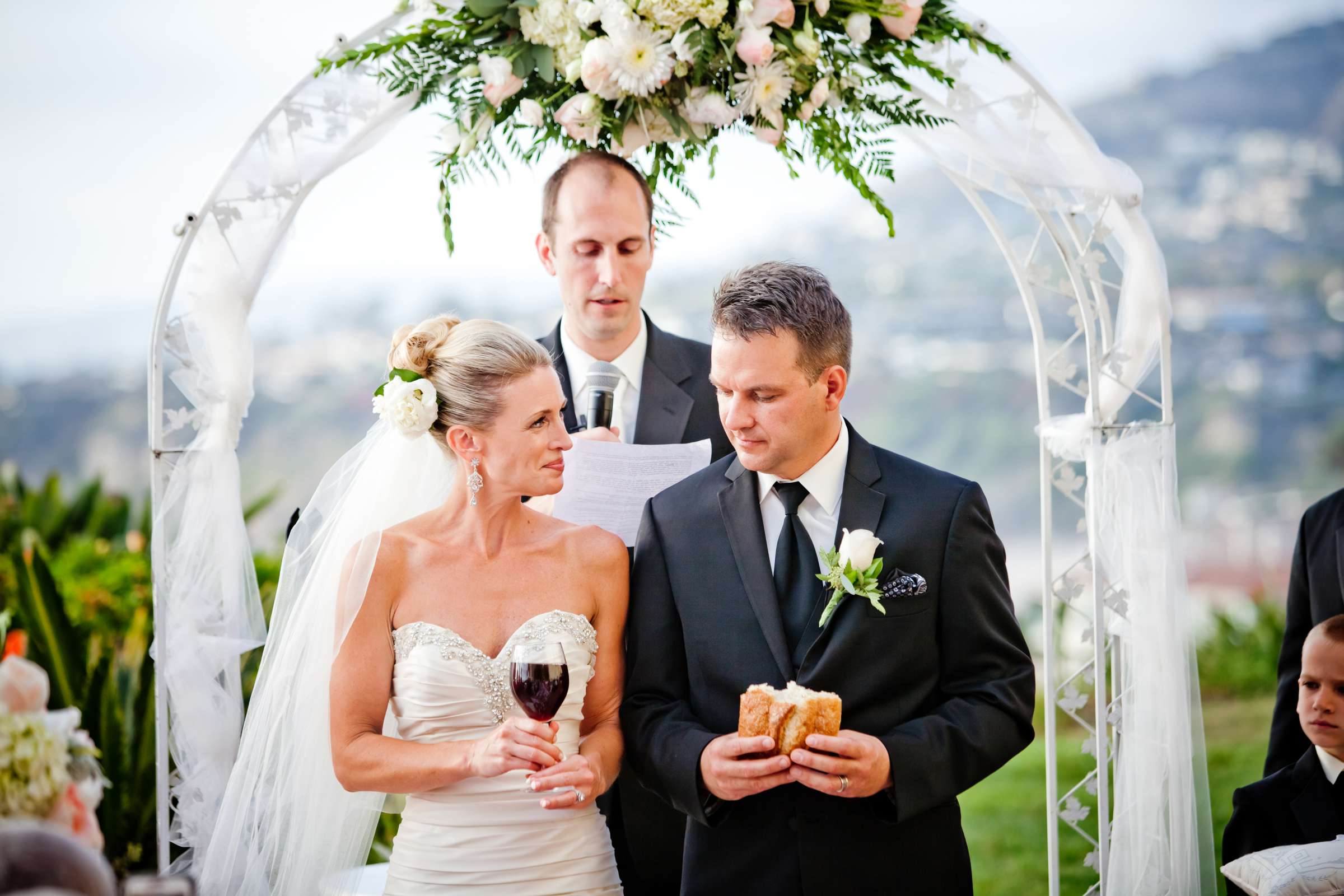 Ceremony at Ritz Carlton-Laguna Niguel Wedding coordinated by Ciao Bella Events and Weddings, Laura and Steve Wedding Photo #136632 by True Photography