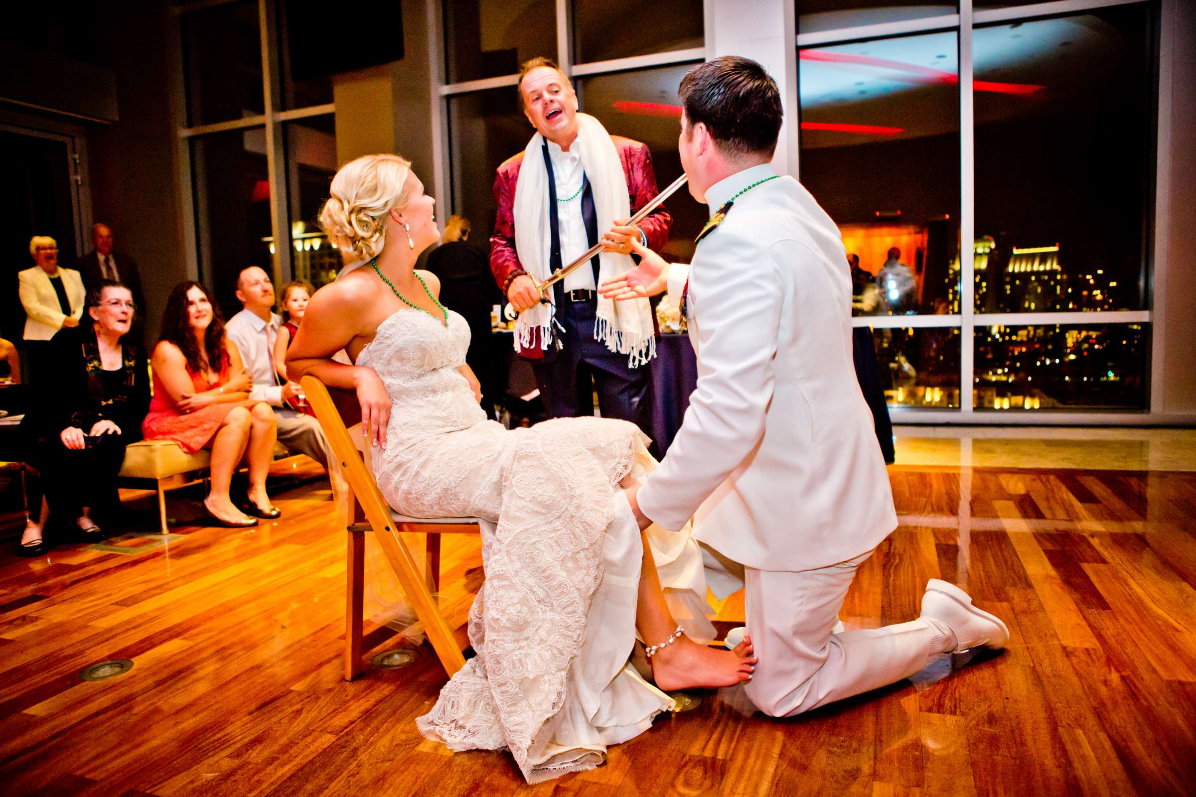 Bouquet and Garter Toss at The Ultimate Skybox Wedding, Hannah and Patrick Wedding Photo #140461 by True Photography