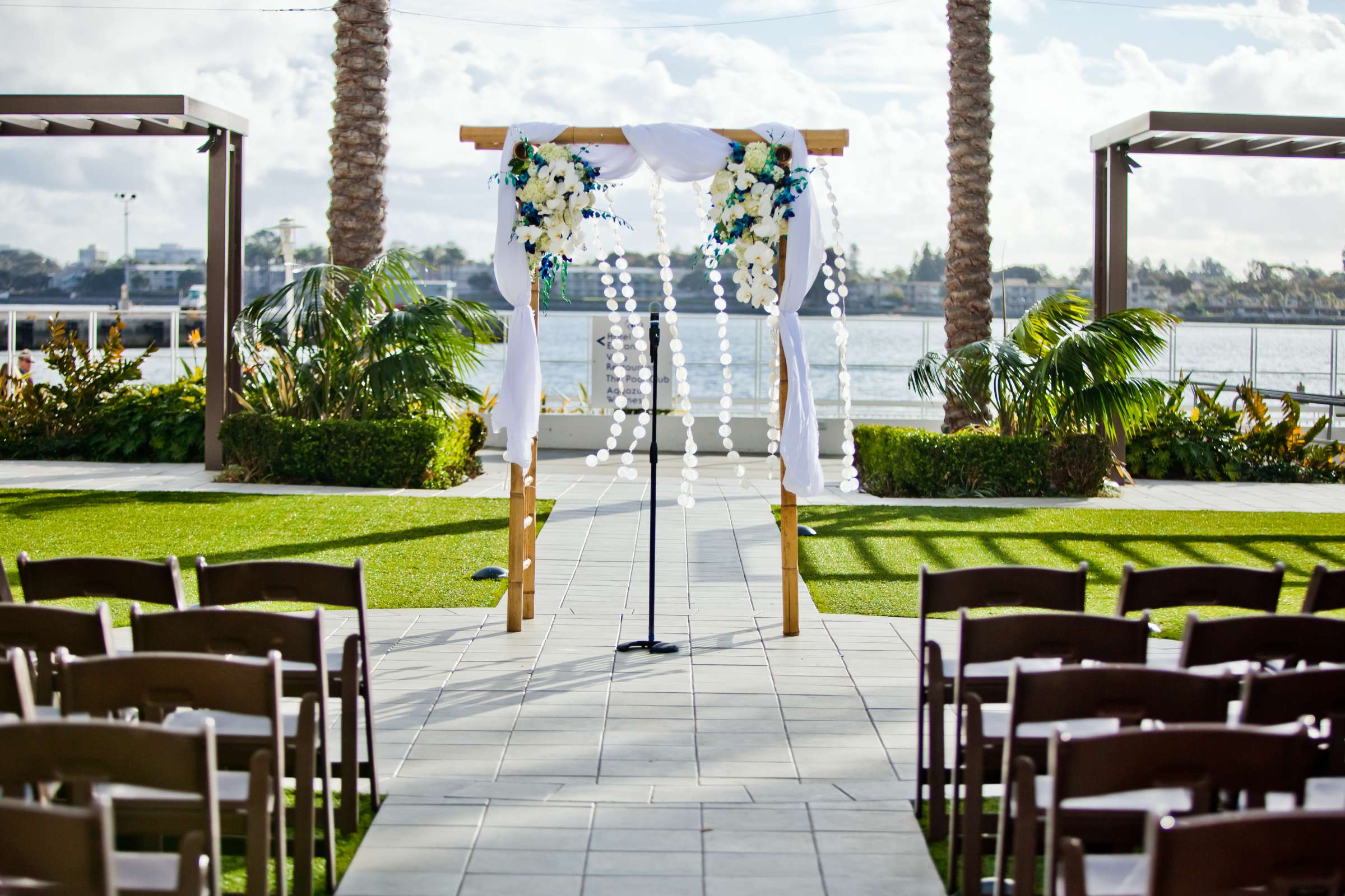 Hilton San Diego Bayfront Wedding coordinated by Holly Kalkin Weddings, Lauren and Stephen Wedding Photo #143513 by True Photography