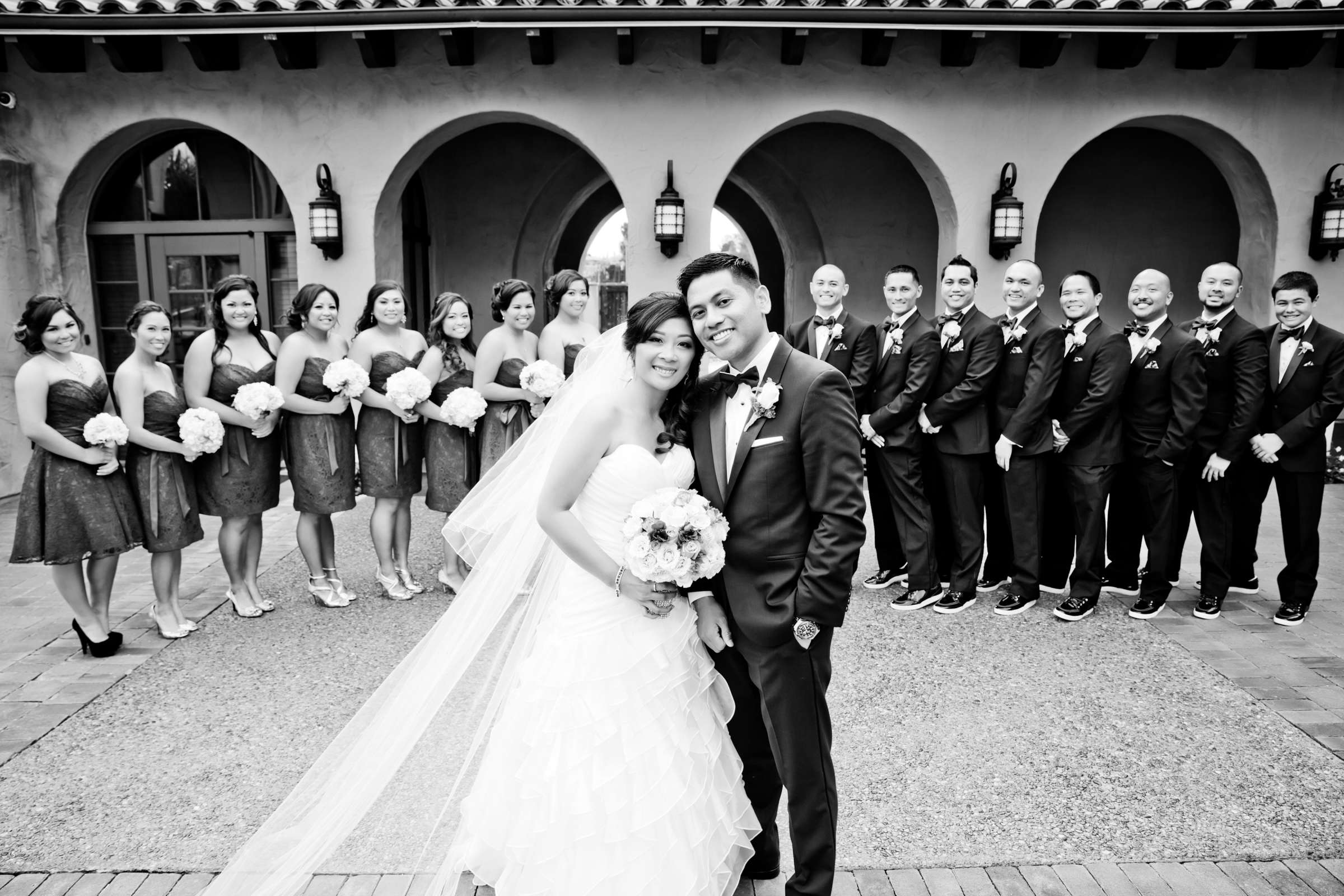 Hilton La Jolla Torrey Pines Wedding coordinated by Lavish Weddings, Muriel and Michael Wedding Photo #6 by True Photography