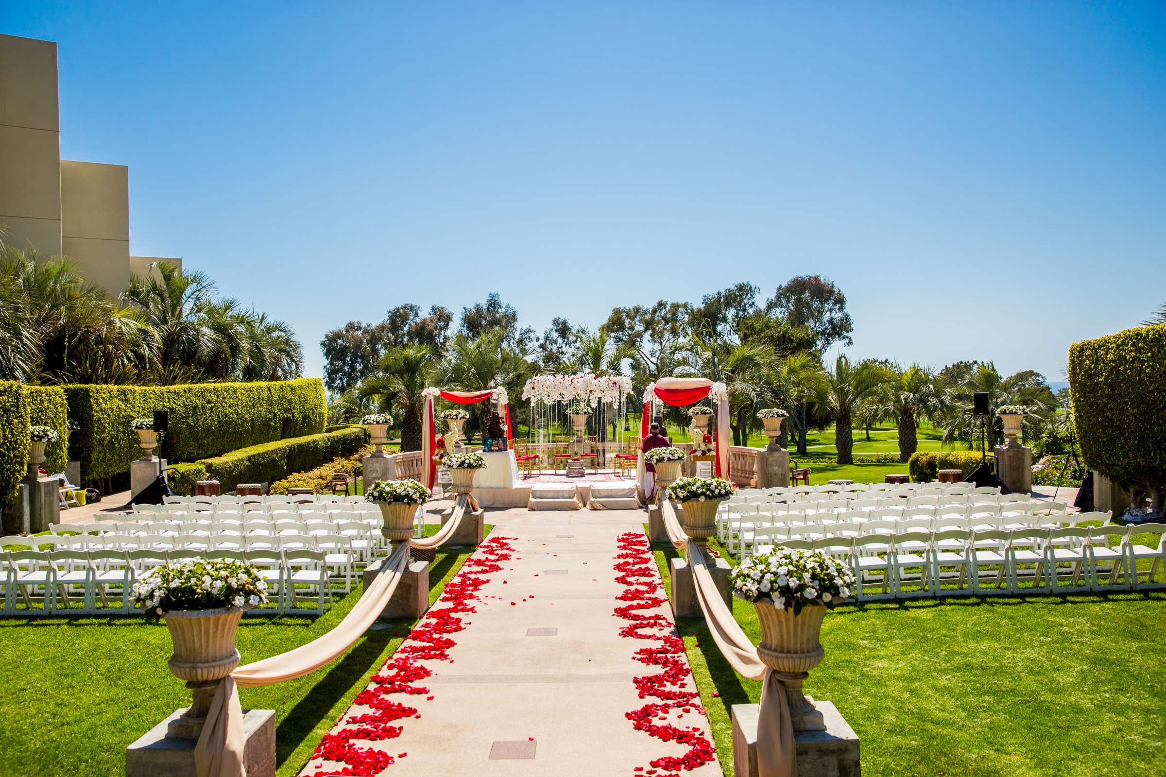 Hilton La Jolla Torrey Pines Wedding coordinated by Lavish Weddings, Punam and Russ Wedding Photo #154534 by True Photography