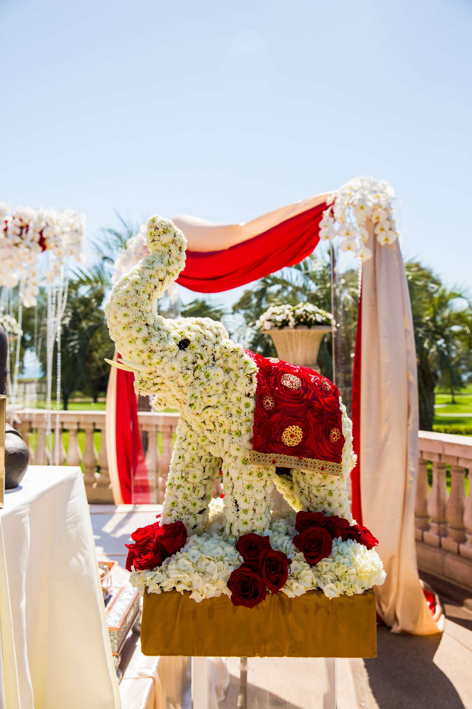 Hilton La Jolla Torrey Pines Wedding coordinated by Lavish Weddings, Punam and Russ Wedding Photo #154624 by True Photography