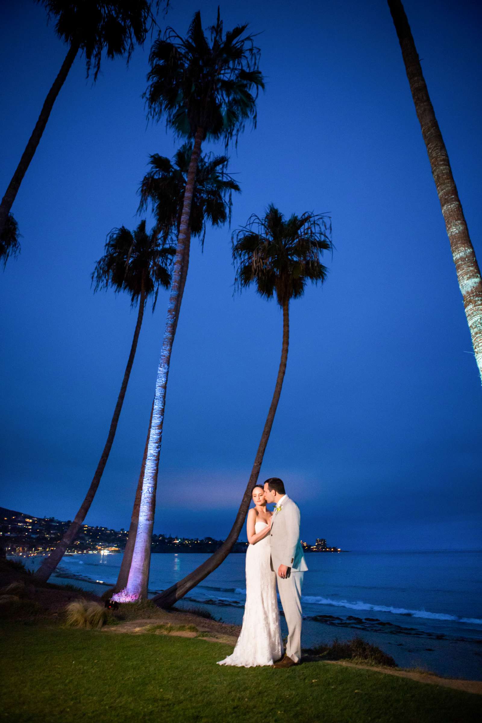 Scripps Seaside Forum Wedding coordinated by Francine Ribeau Events, Shaina and Christopher Wedding Photo #9 by True Photography