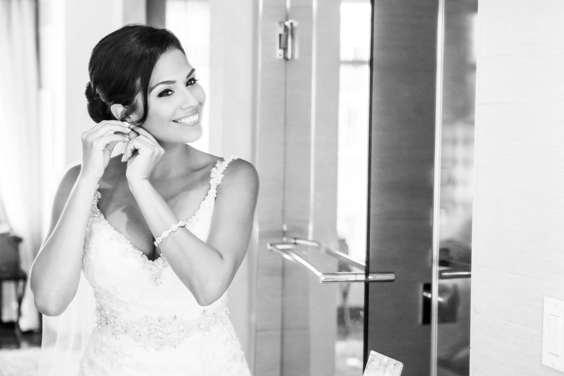 Hard Rock Hotel-San Diego Wedding coordinated by First Comes Love Weddings & Events, Jessica and Gregory Wedding Photo #32 by True Photography