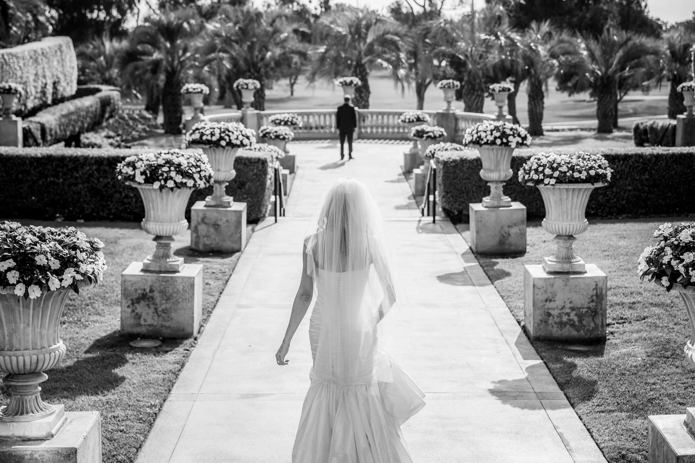 Hilton La Jolla Torrey Pines Wedding coordinated by First Comes Love Weddings & Events, Katherine and Scott Wedding Photo #164703 by True Photography