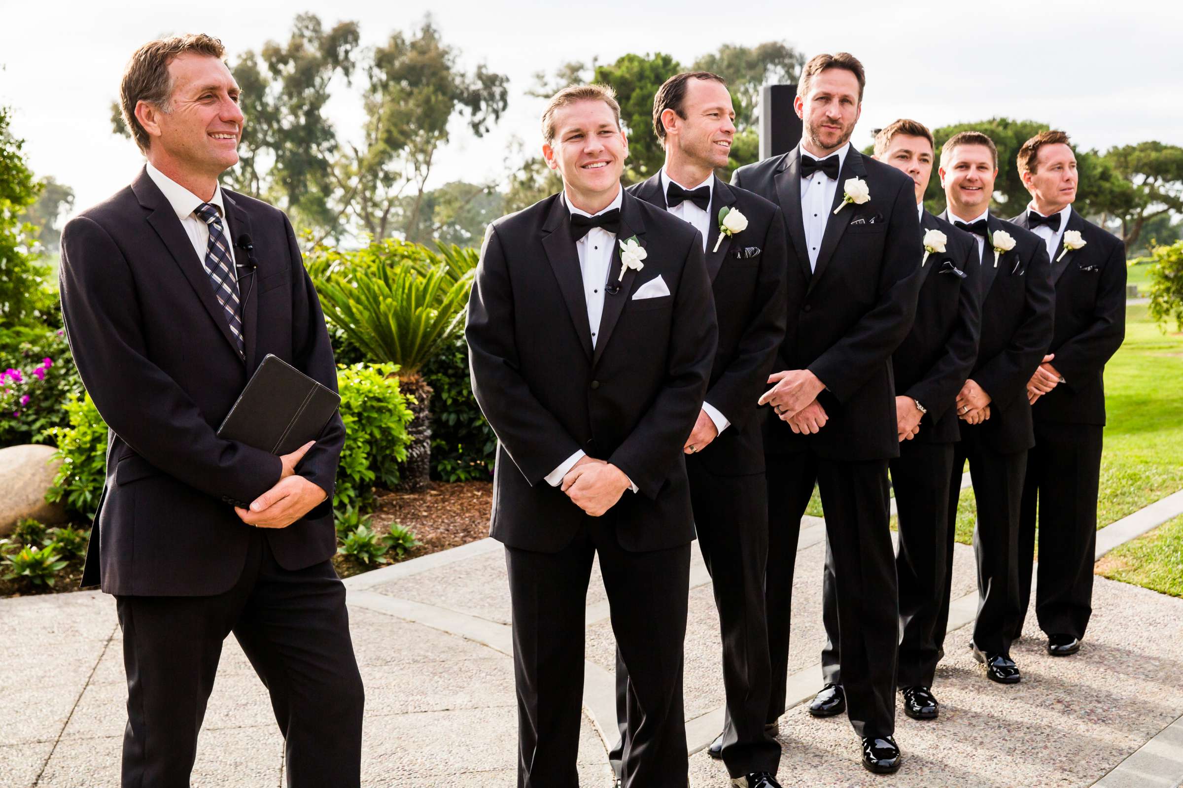 Hilton La Jolla Torrey Pines Wedding coordinated by First Comes Love Weddings & Events, Katherine and Scott Wedding Photo #164708 by True Photography