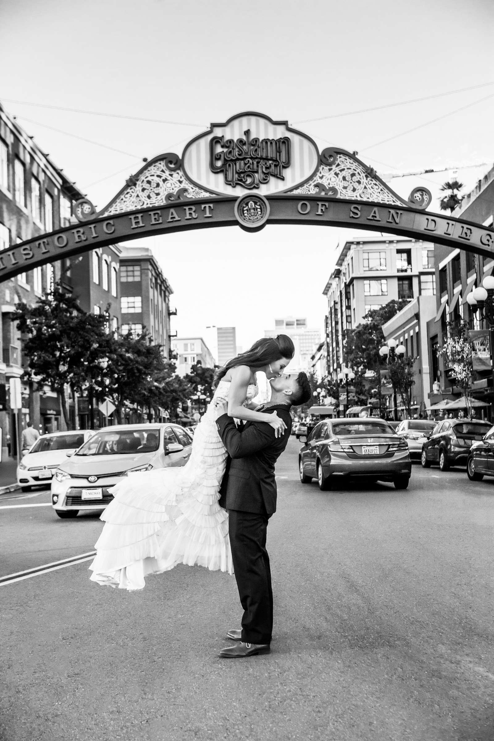 Ultimate Skybox Wedding, Heather and Dan Wedding Photo #176007 by True Photography