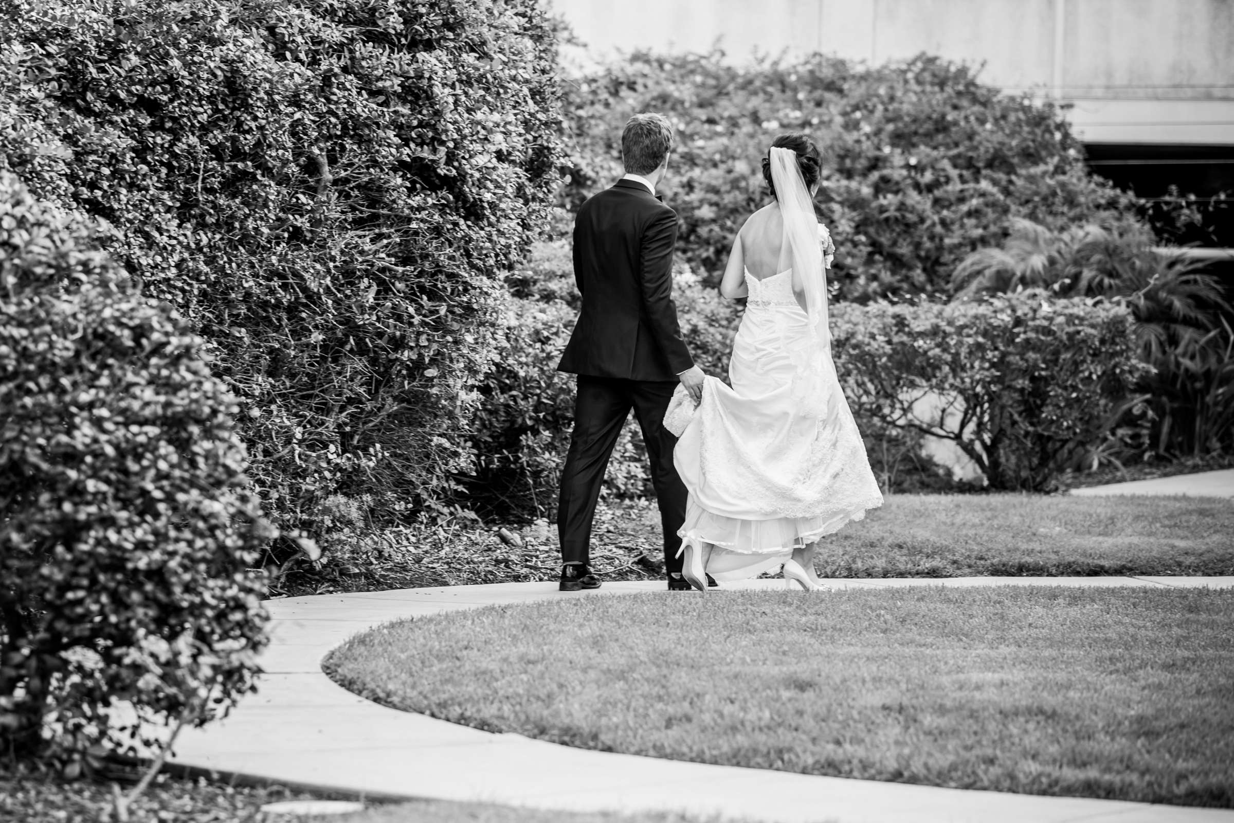 Loews Coronado Bay Resort Wedding coordinated by First Comes Love Weddings & Events, Jessica and Keith Wedding Photo #181452 by True Photography
