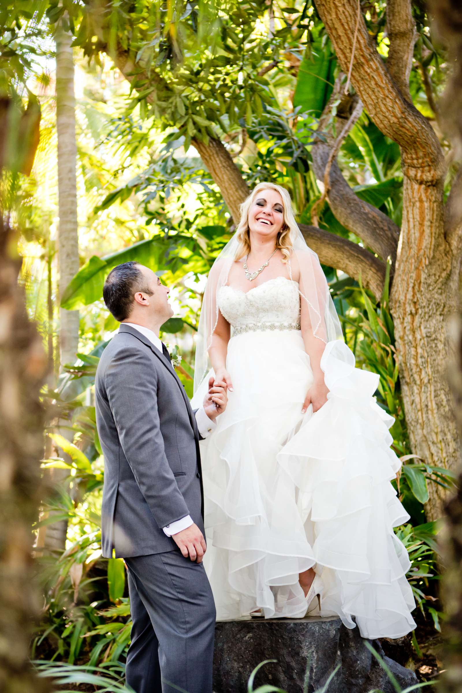 Paradise Point Wedding coordinated by Love Marks the Spot, Brittany and Adam Wedding Photo #22 by True Photography
