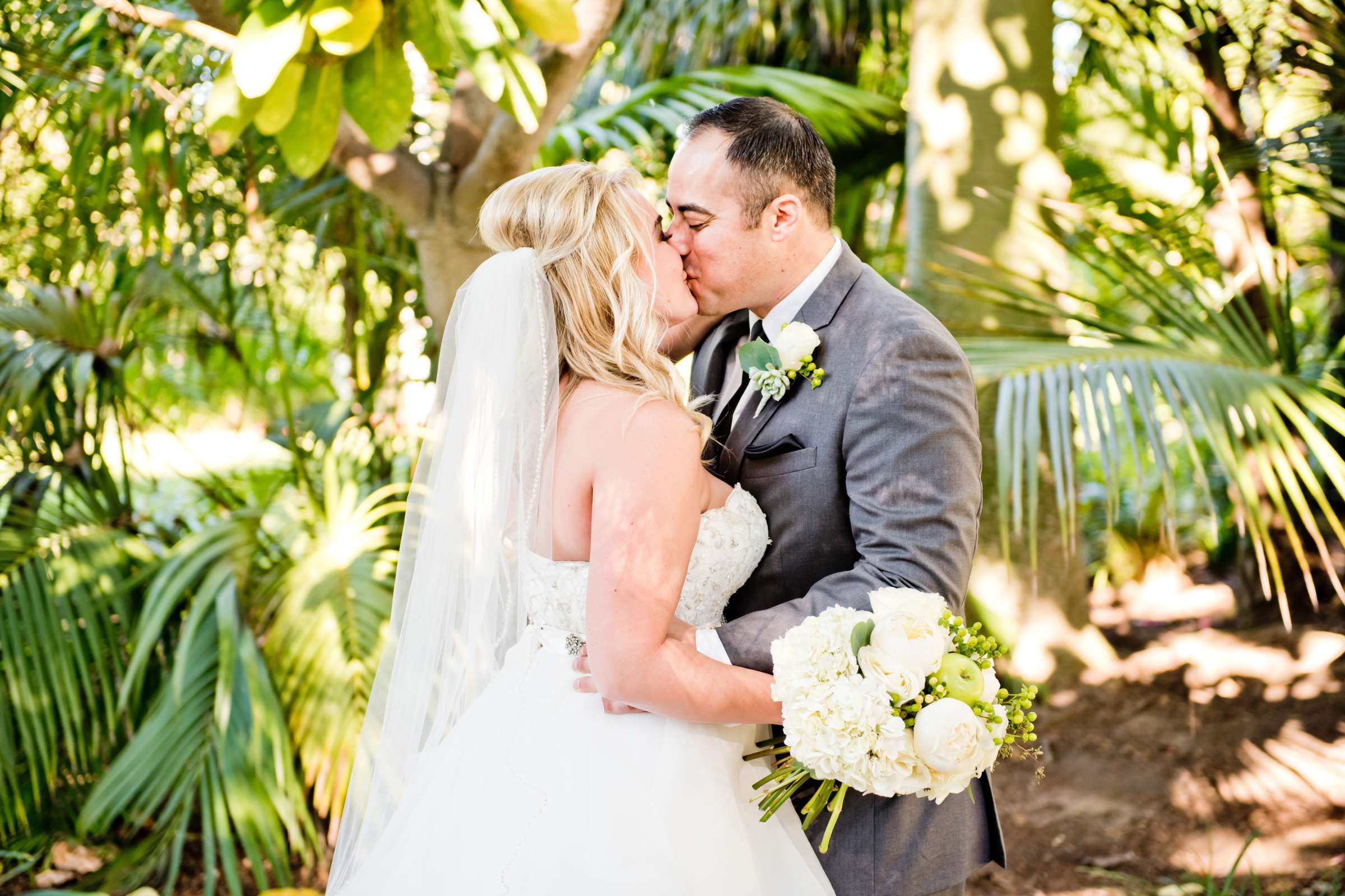 Paradise Point Wedding coordinated by Love Marks the Spot, Brittany and Adam Wedding Photo #45 by True Photography