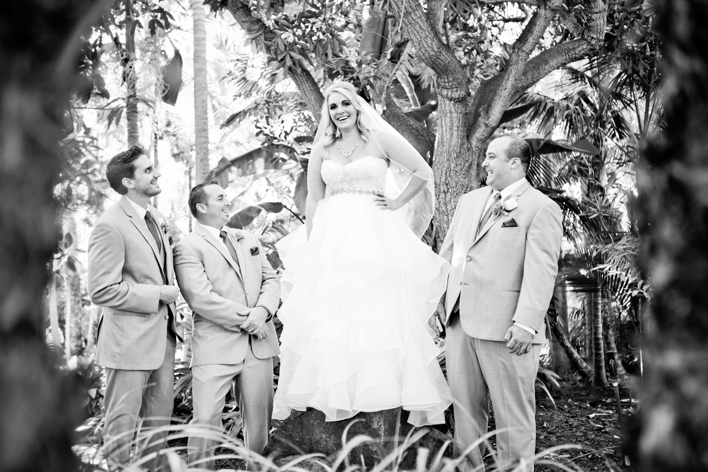Paradise Point Wedding coordinated by Love Marks the Spot, Brittany and Adam Wedding Photo #47 by True Photography