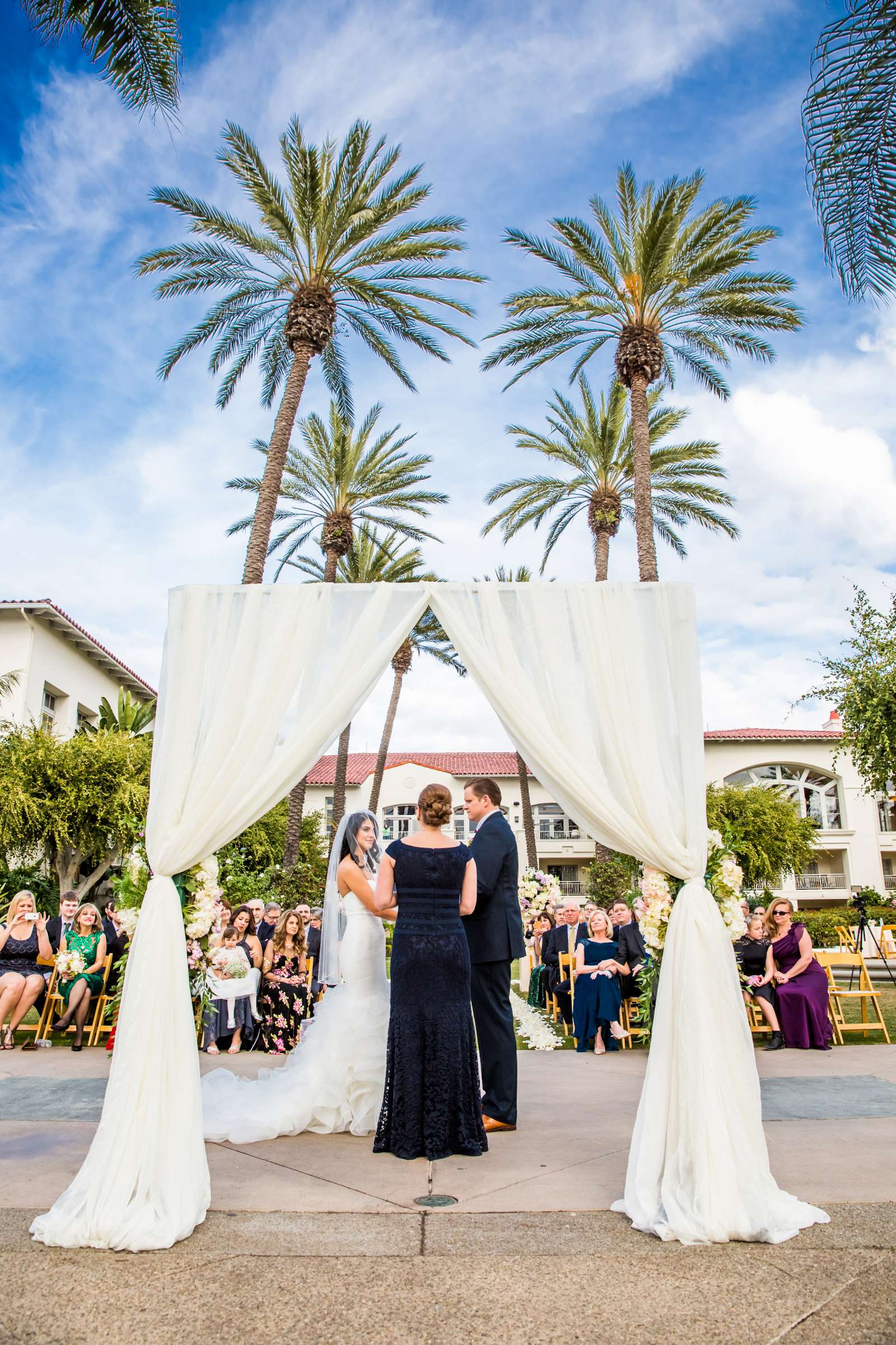 Park Hyatt Aviara Wedding coordinated by Delicate Details, Ashley and Scott Wedding Photo #13 by True Photography