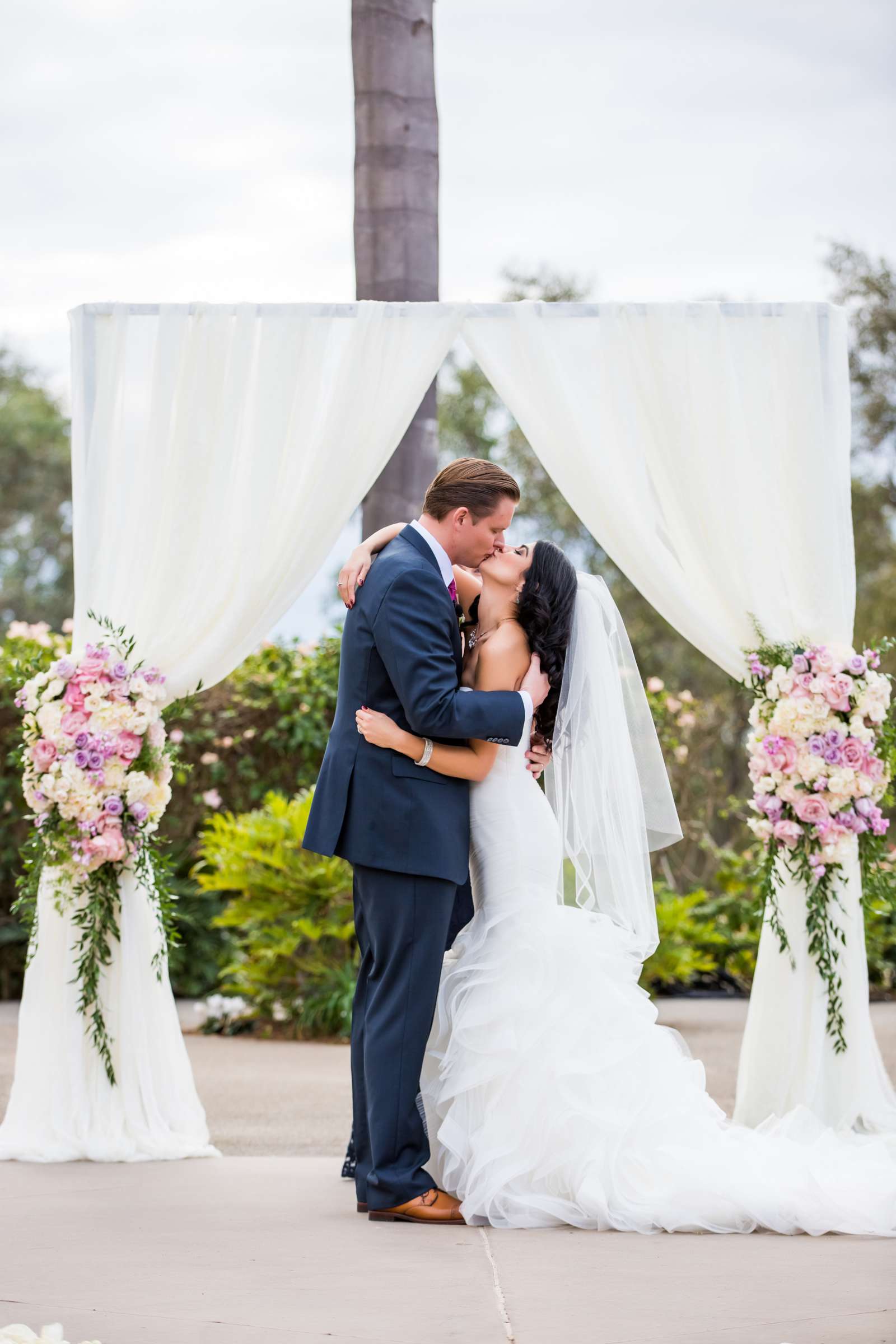 Park Hyatt Aviara Wedding coordinated by Delicate Details, Ashley and Scott Wedding Photo #41 by True Photography