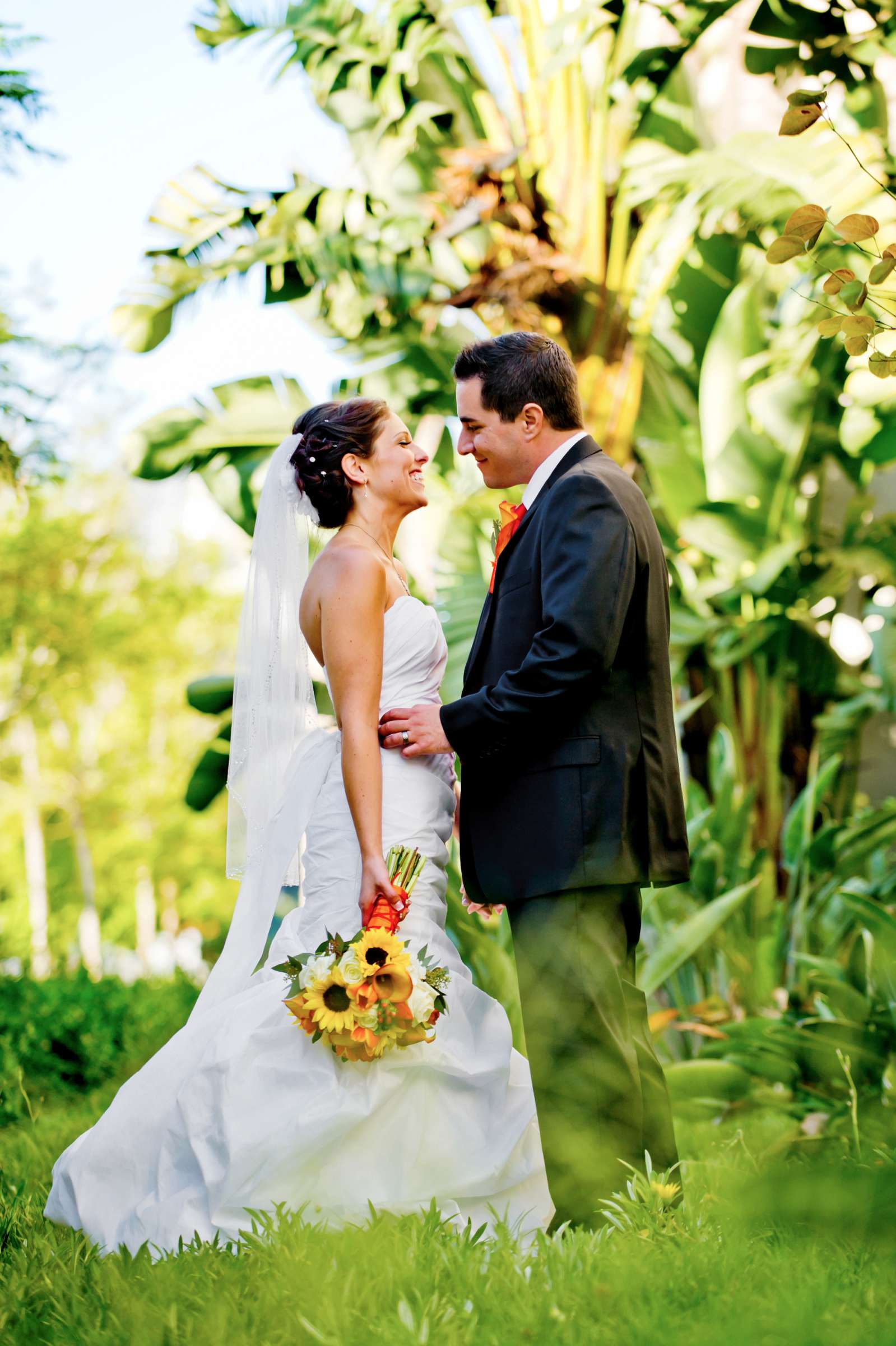 Hilton San Diego Bayfront Wedding, Mia and Wayne Wedding Photo #12 by True Photography