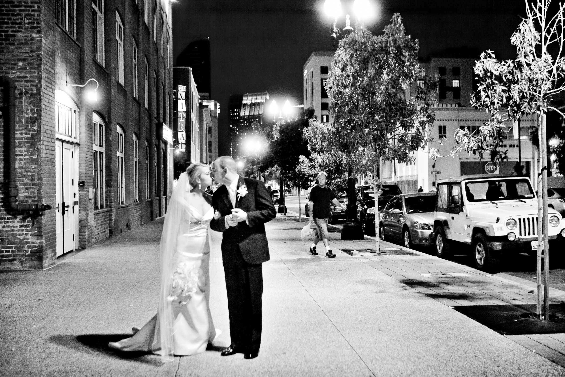 Ultimate Skybox Wedding, Cari and Aaron Wedding Photo #195934 by True Photography